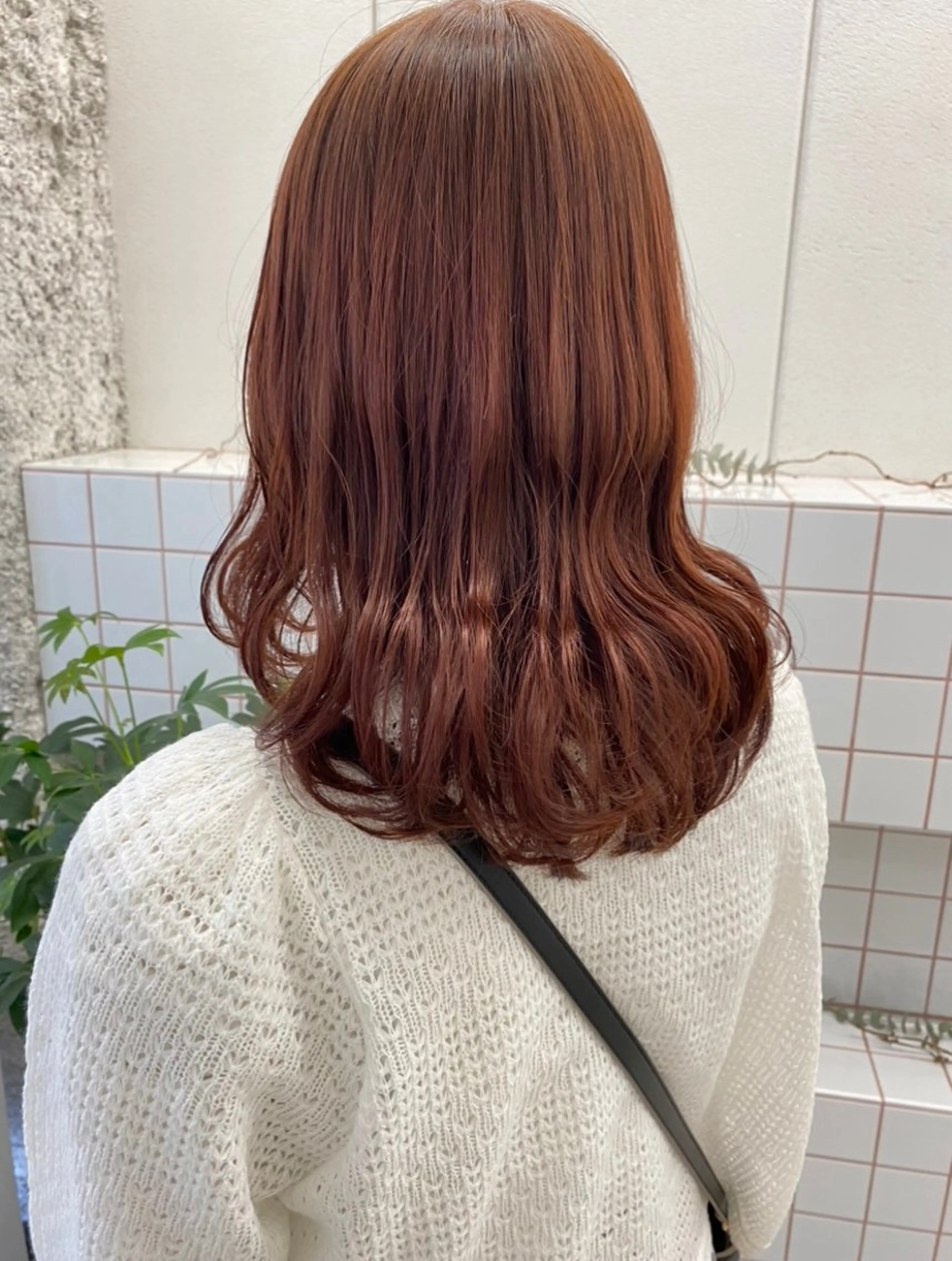 セミロング カラー オレンジ erika /韓国ヘアのヘアスタイル