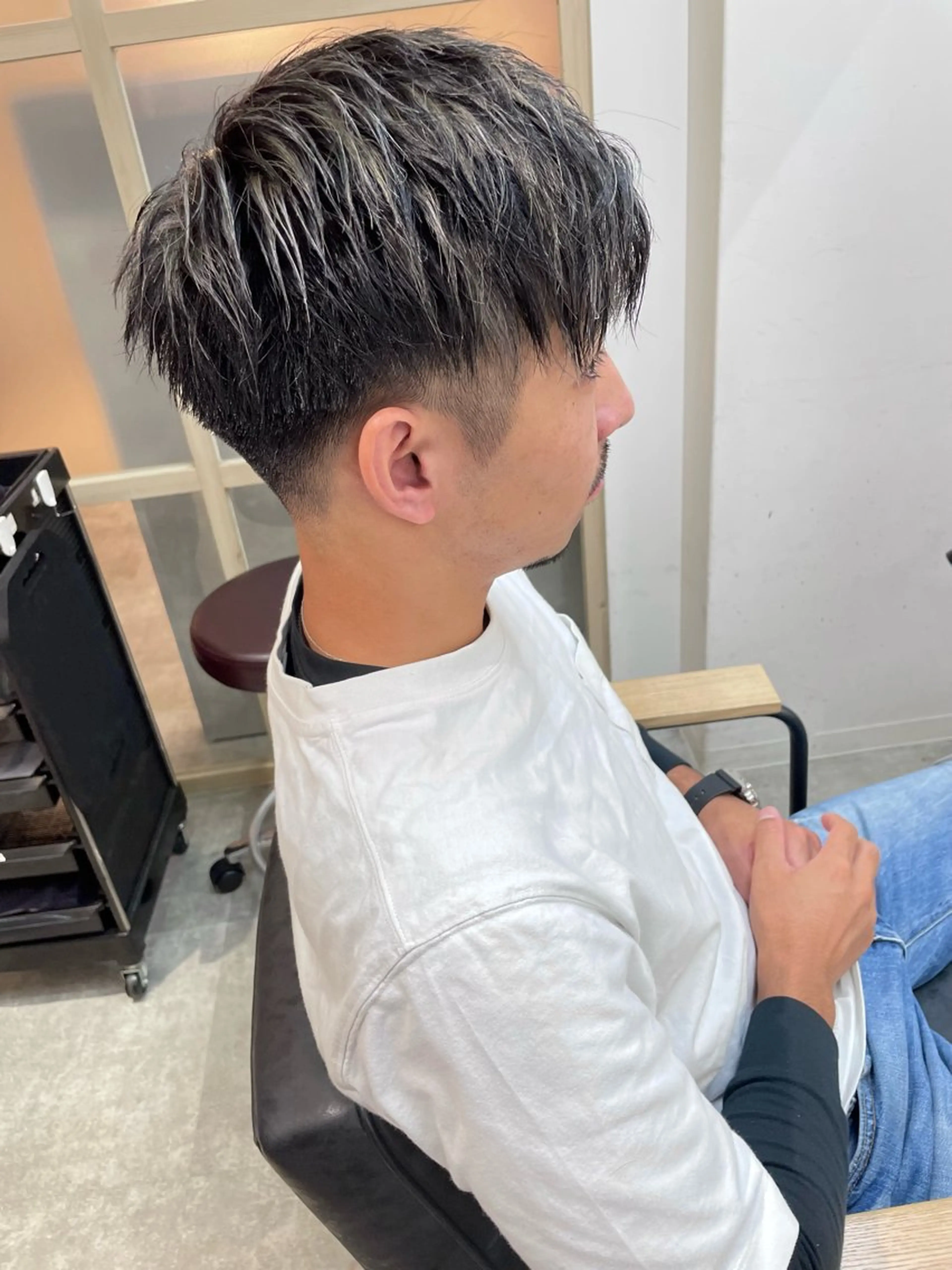 ショート カラー メンズ EMANON新宿南口所属・ケアブリーチ×艶カラ ー️🫧Shioriのヘアスタイル