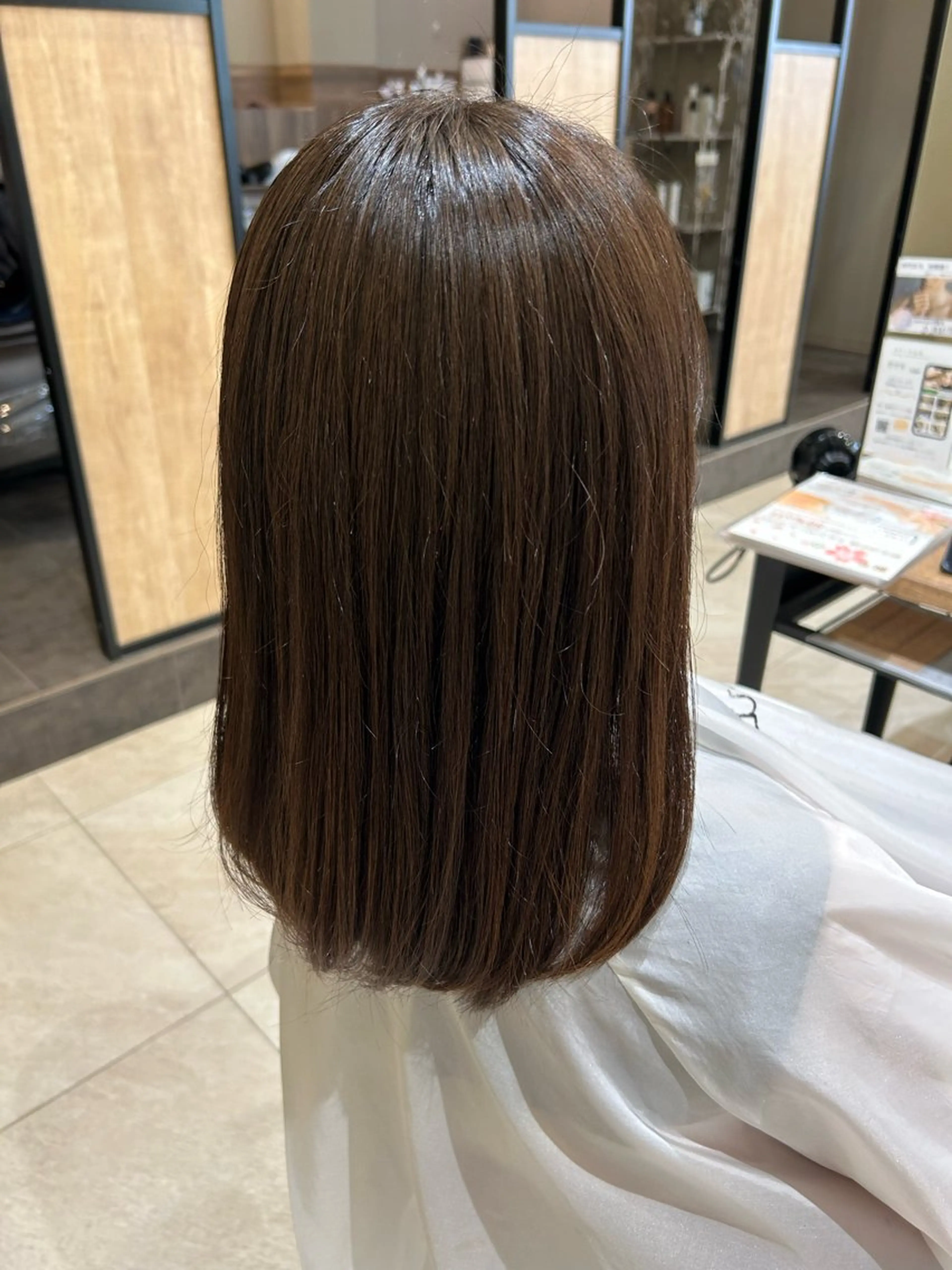 セミロング 横田 まおのヘアスタイル