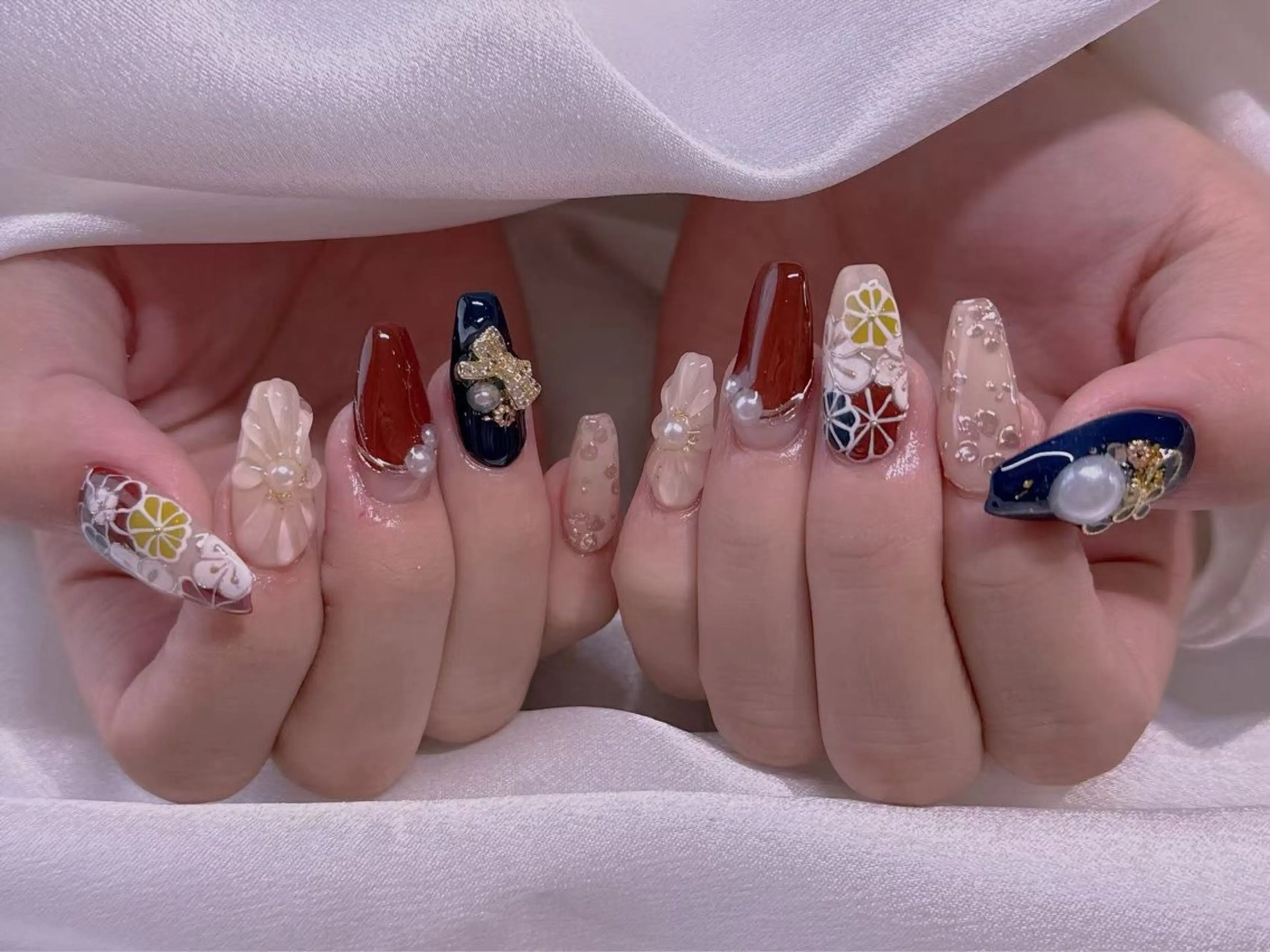 ネイル M2ネイルサロン【長さ出し&フィルイン導入店】所属・長さ出し専門店 RIRIのネイルデザイン