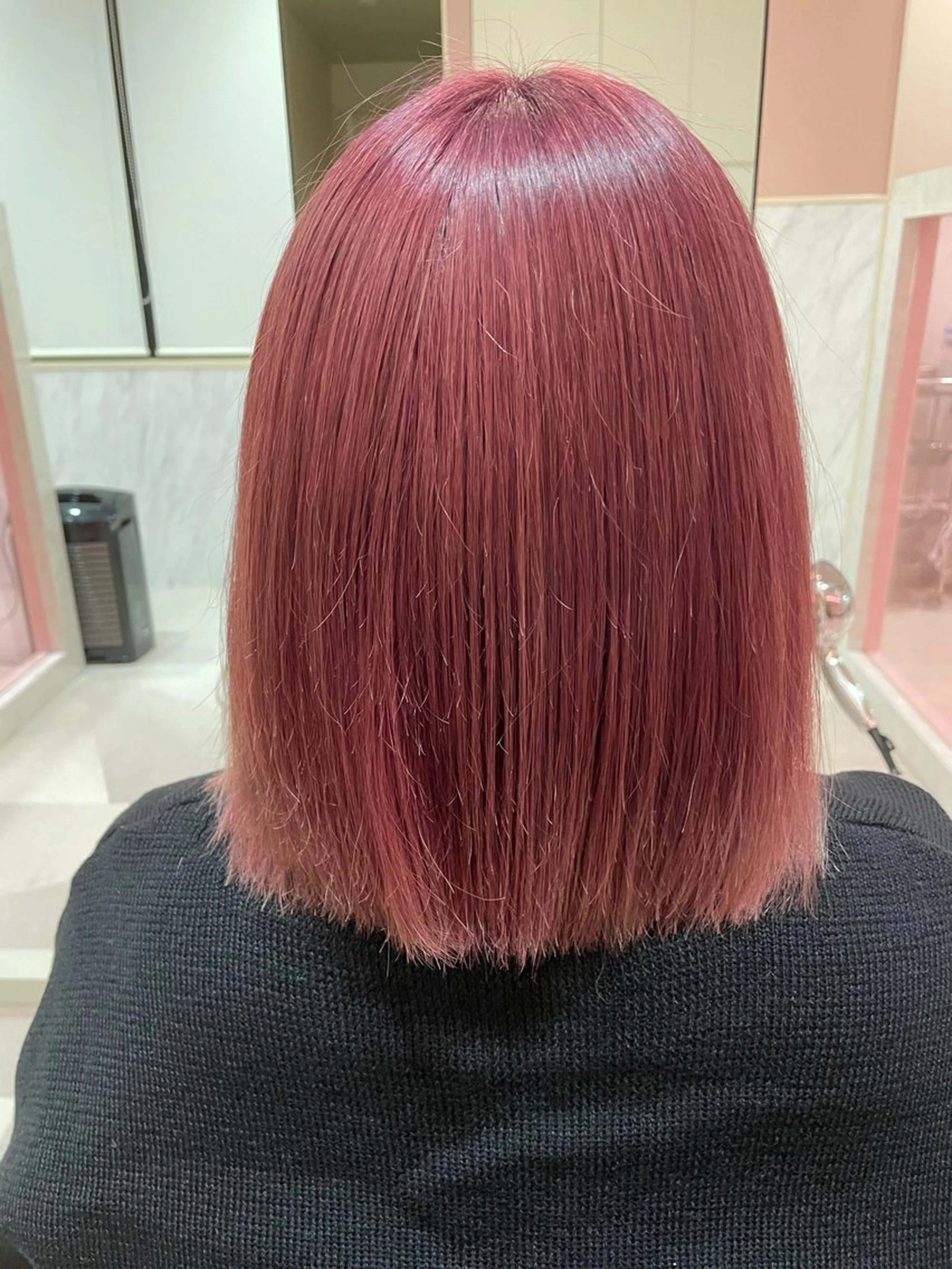 カラー 大山 莉奈のヘアスタイル