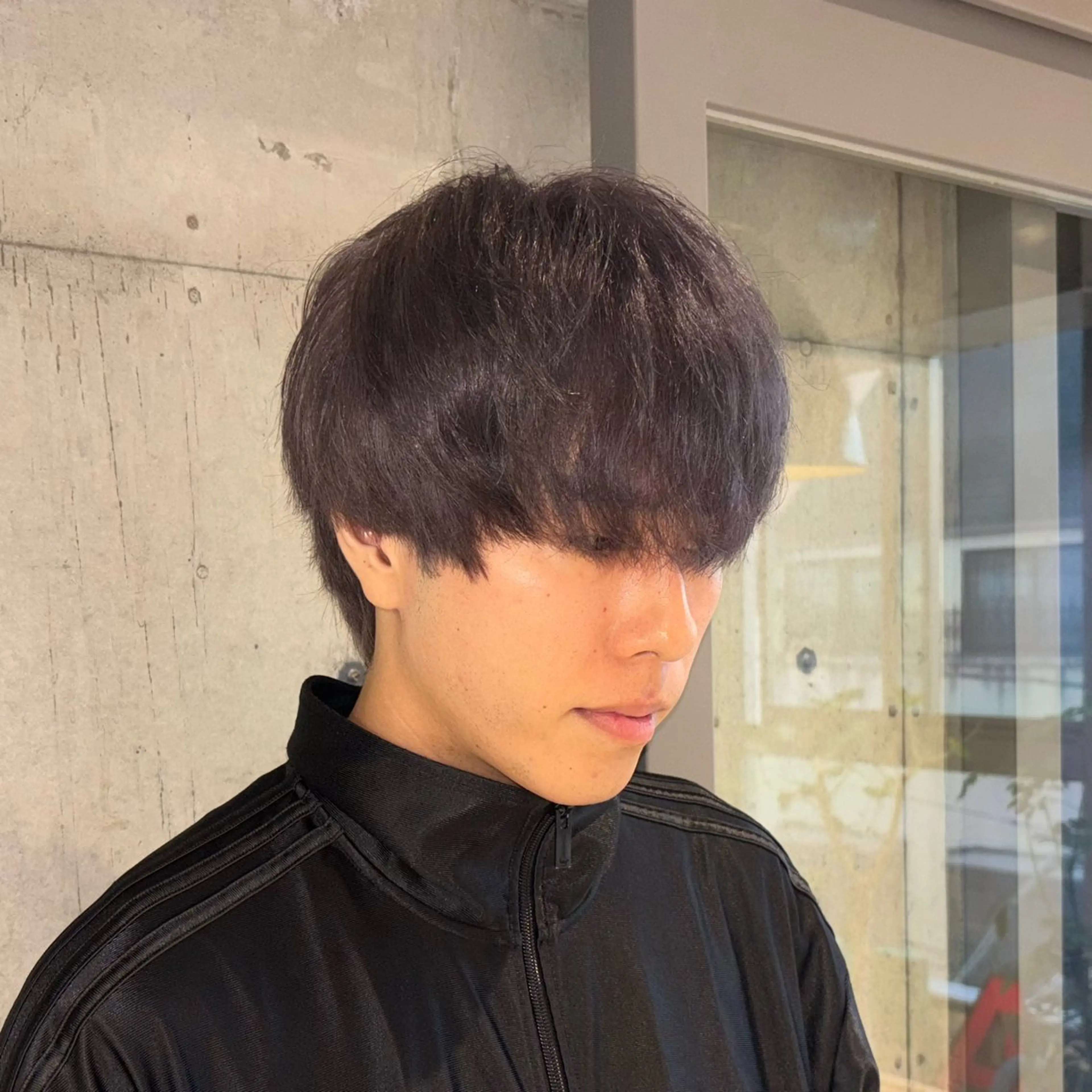 ショート カラー メンズ ヘアカラー トリートメント ヘッドスパ ヘアセット 🍎ハイトーン/ 透明感カラー🍎リオのヘアスタイル