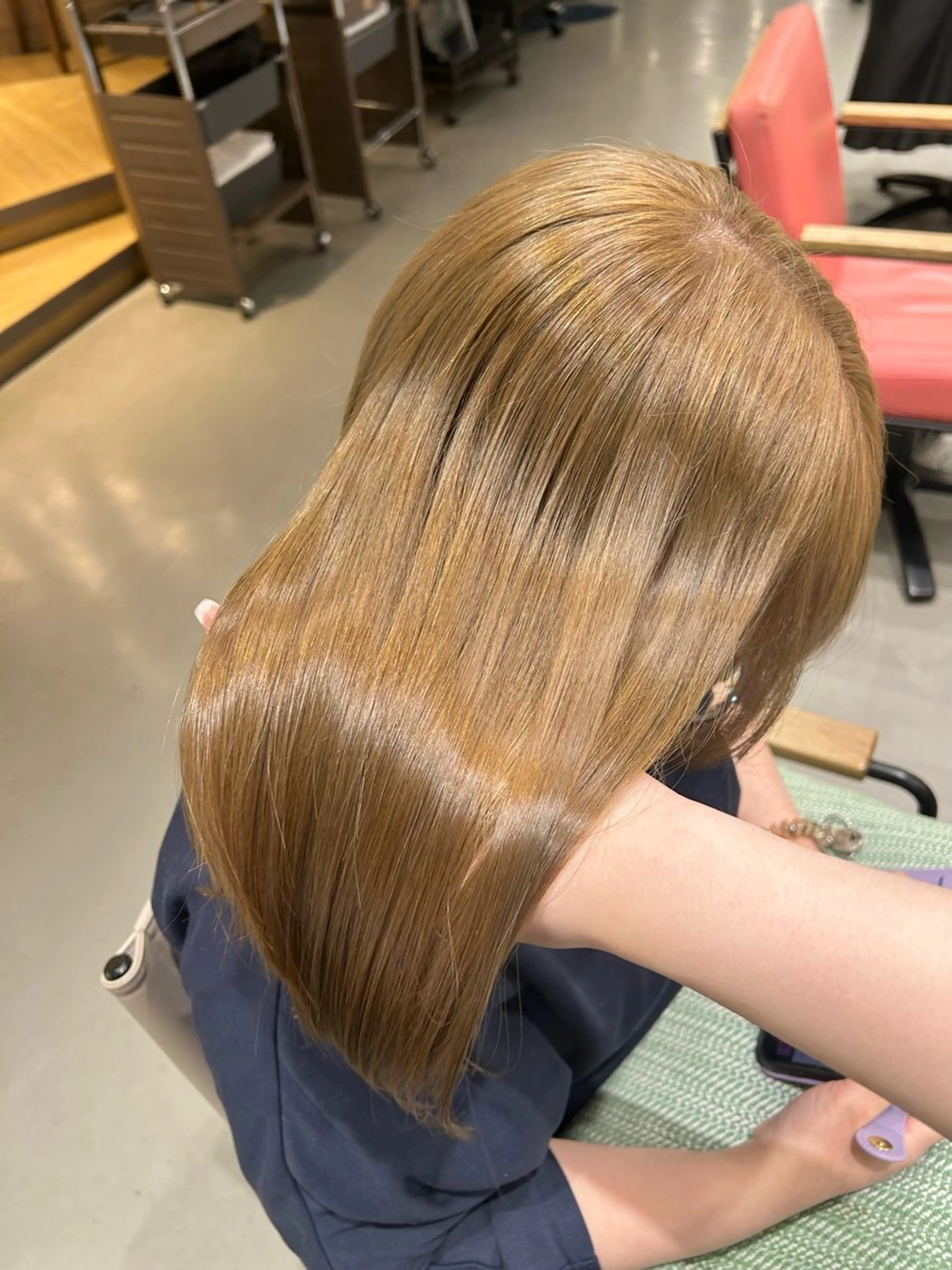 ミディアム カラー ベージュカラー ミルクティーベージュ ウノプリール茶屋町店所属・Hotaru/梅田 /茶屋町のヘアスタイル