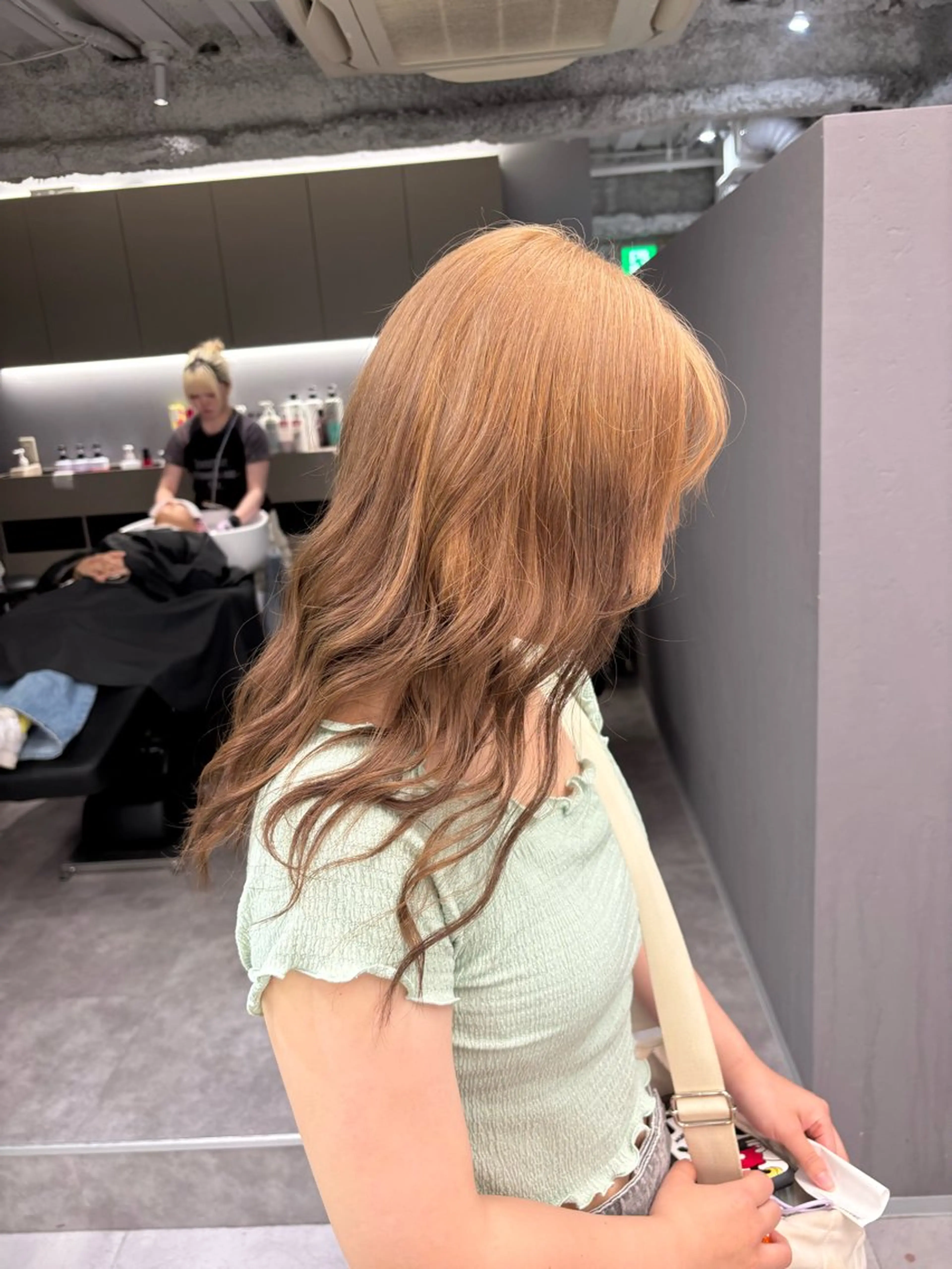 セミロング カラー ベージュカラー ブラウンカラー ヘアカラー トリートメント 名古屋／デザイン／ ブリーチ/松井亮磨のヘアスタイル