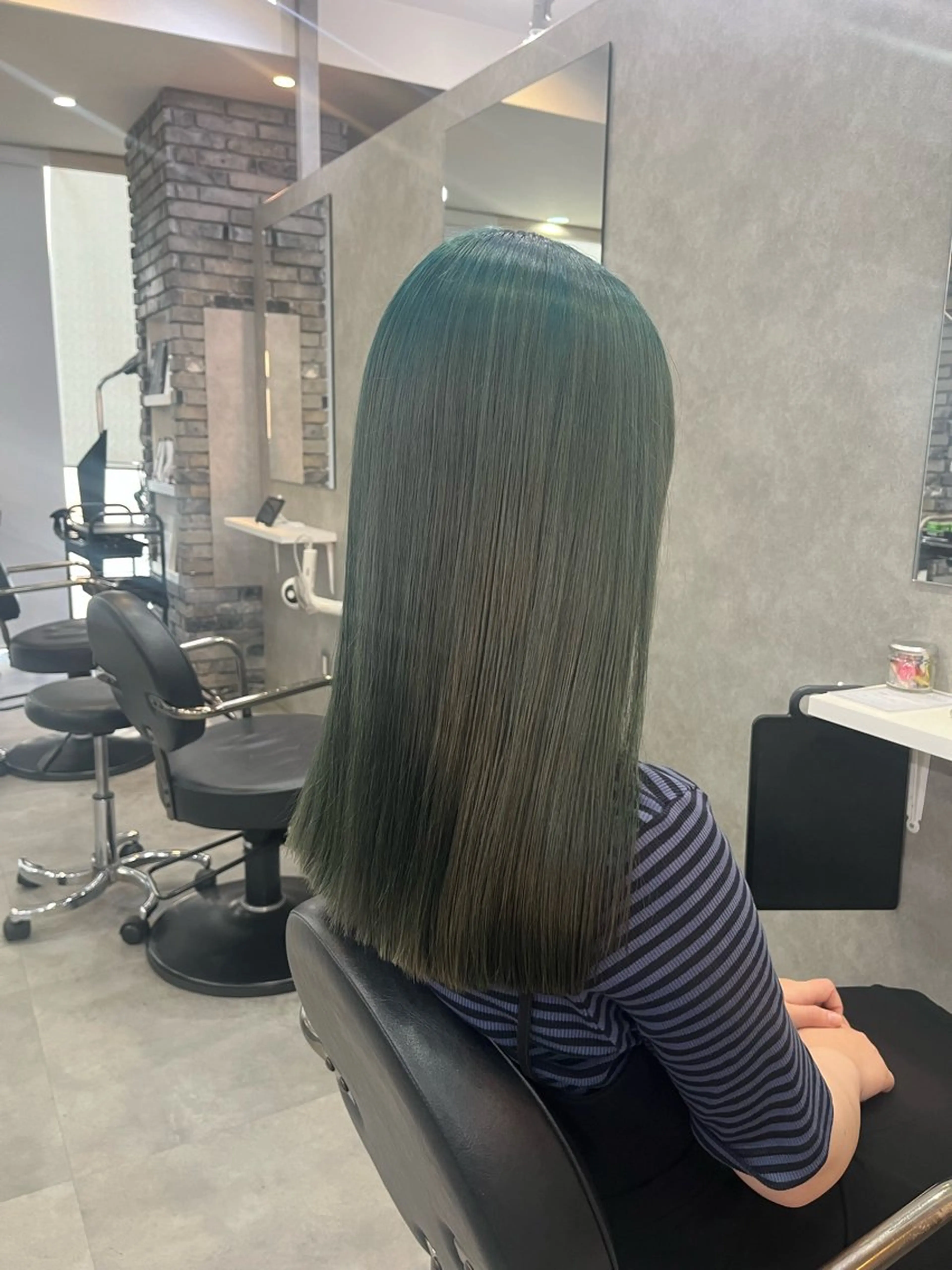 カラー ロエ平尾山荘所属・ショート/ハイライト /平尾/薬院/綜一郎のヘアスタイル