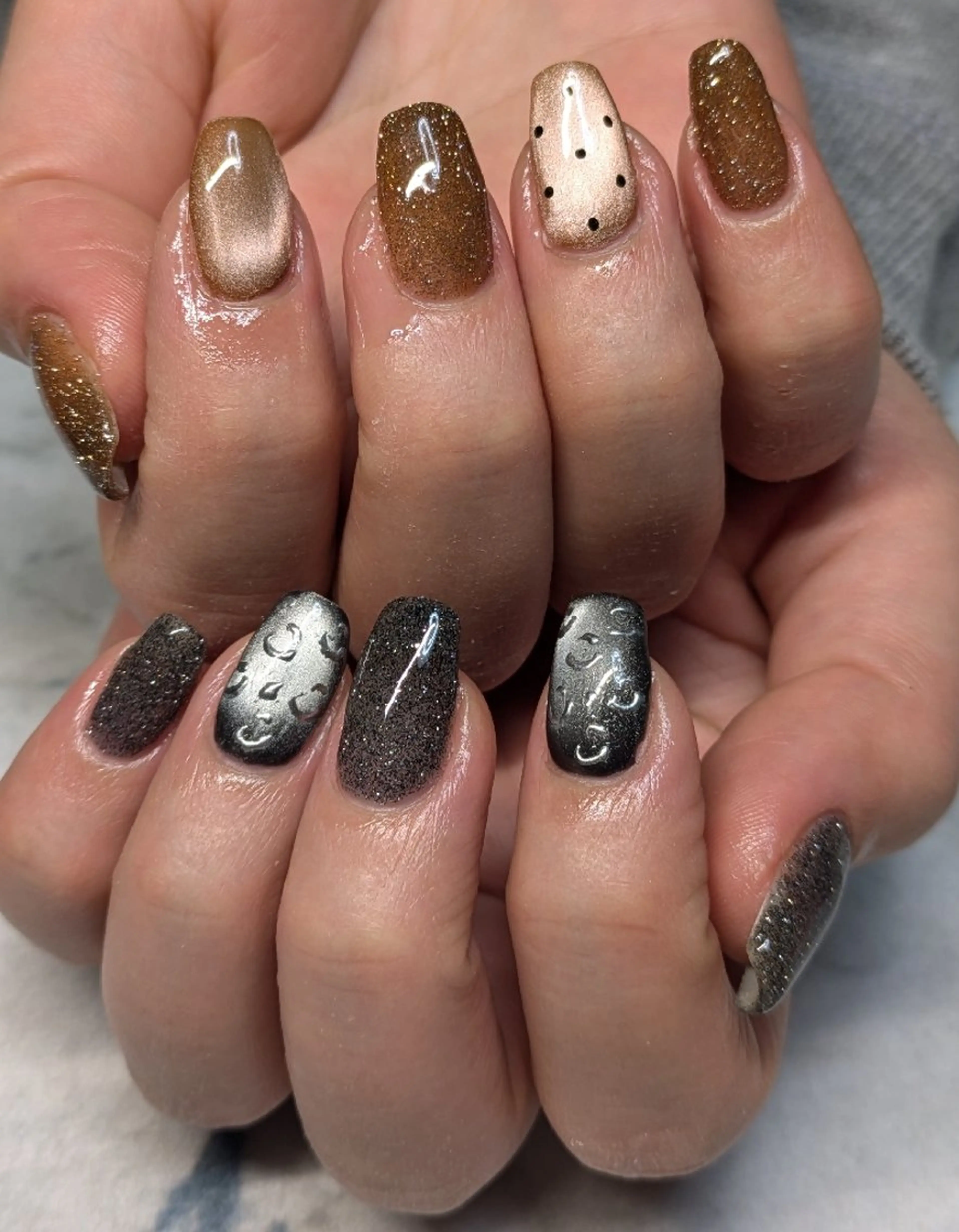 ネイル 三谷 さやかのネイルデザイン