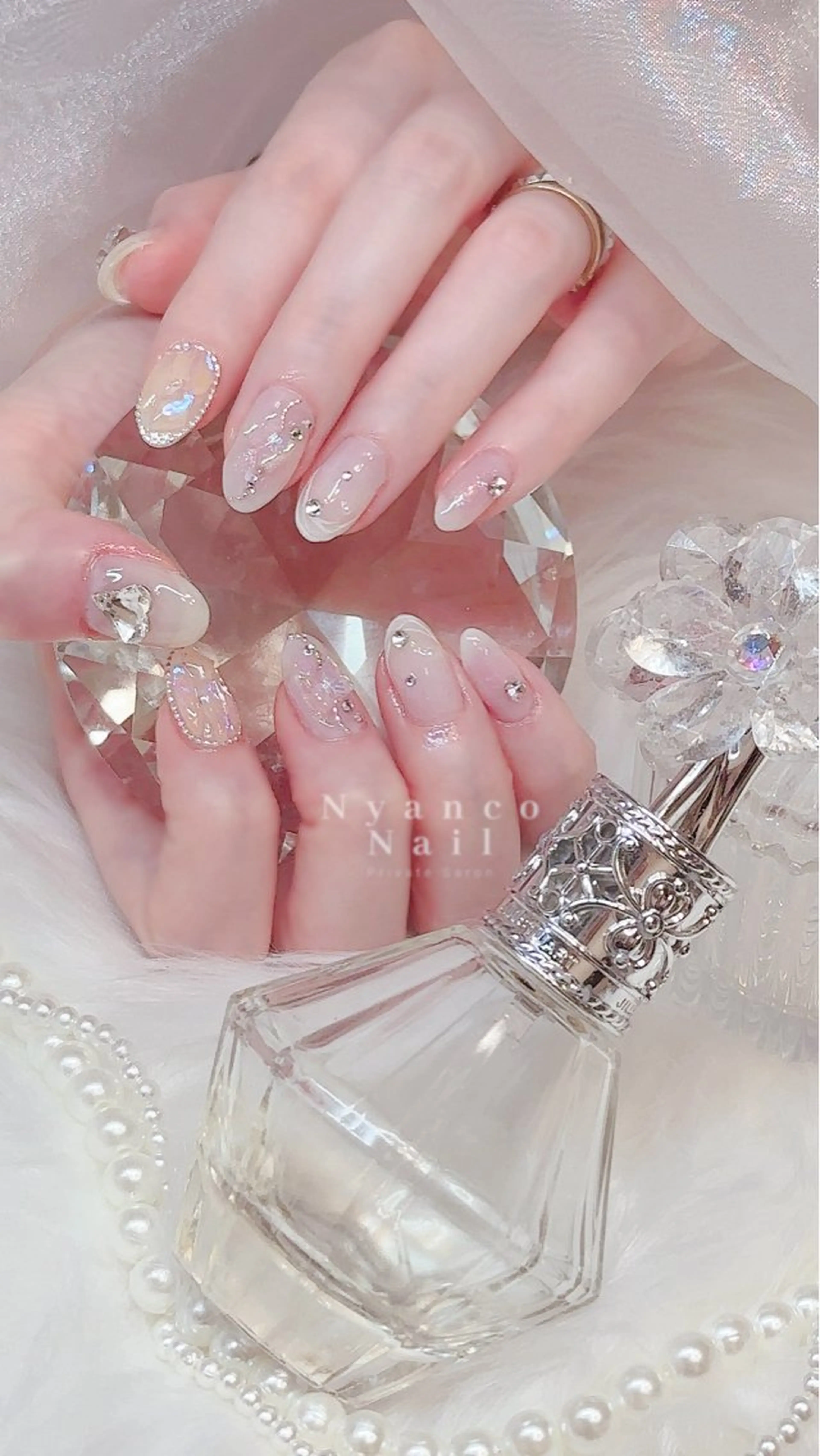 ネイル オーロラネイル ジェルネイル 氷ネイル・うるうるネイル キラキラネイル ロングネイル Nyanco Nailのネイルデザイン