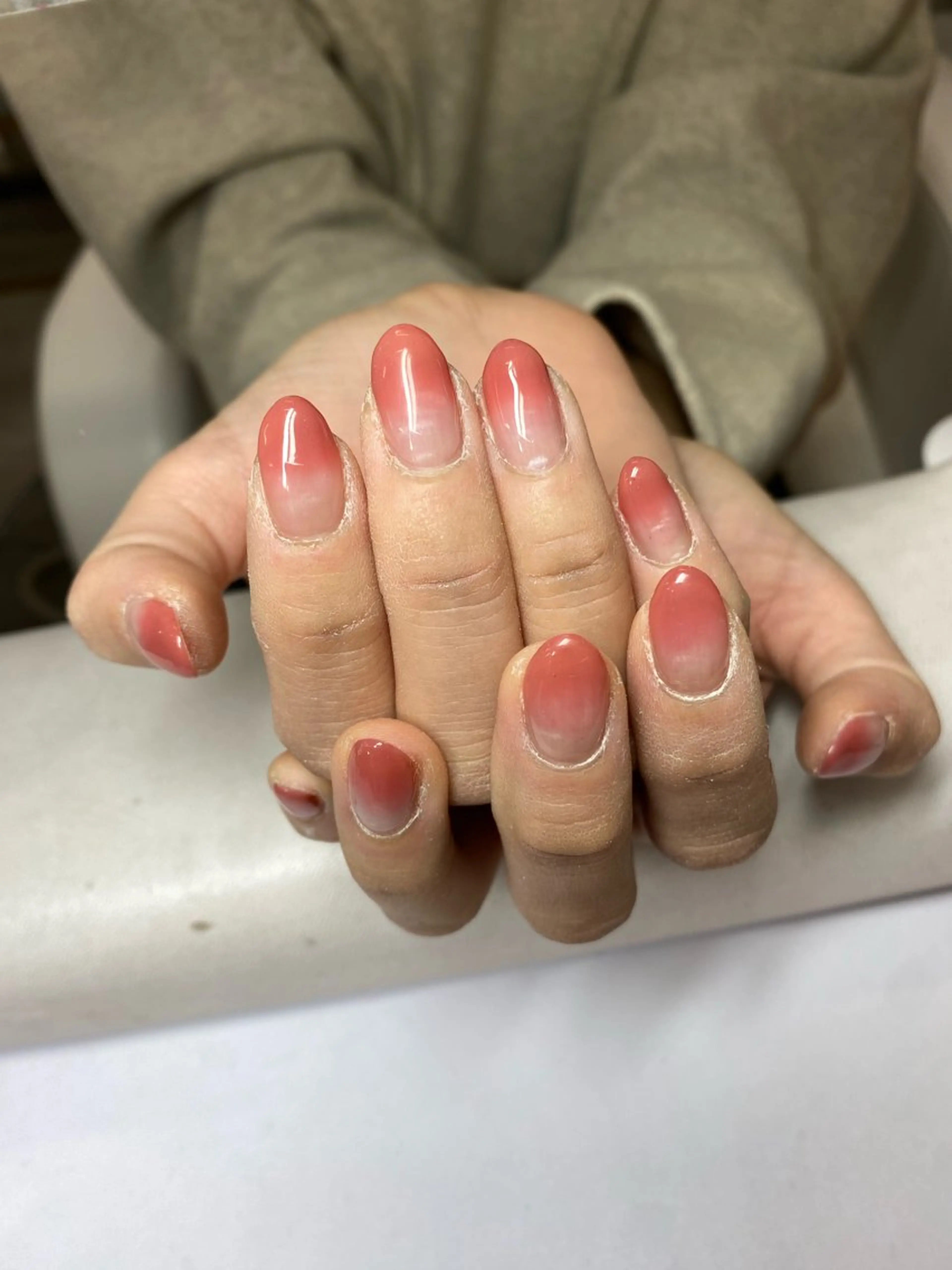 ネイル グラデーション Tink札幌駅前店所属・Tink札幌駅前店 aizawa.のネイルデザイン