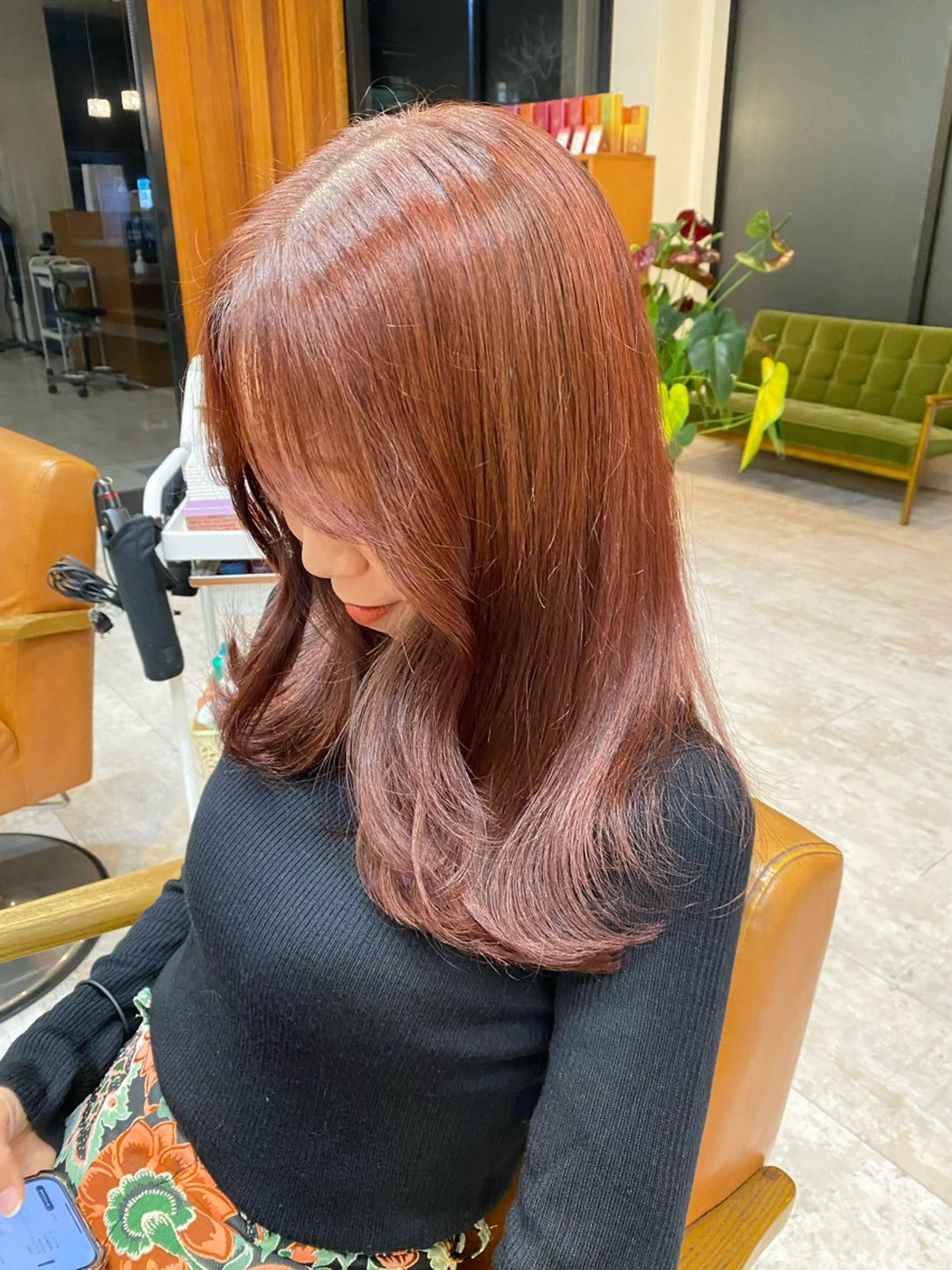ロング カラー ブリーチ ブリーチなしカラー rian 宮前所属・田崎 暁大のヘアスタイル
