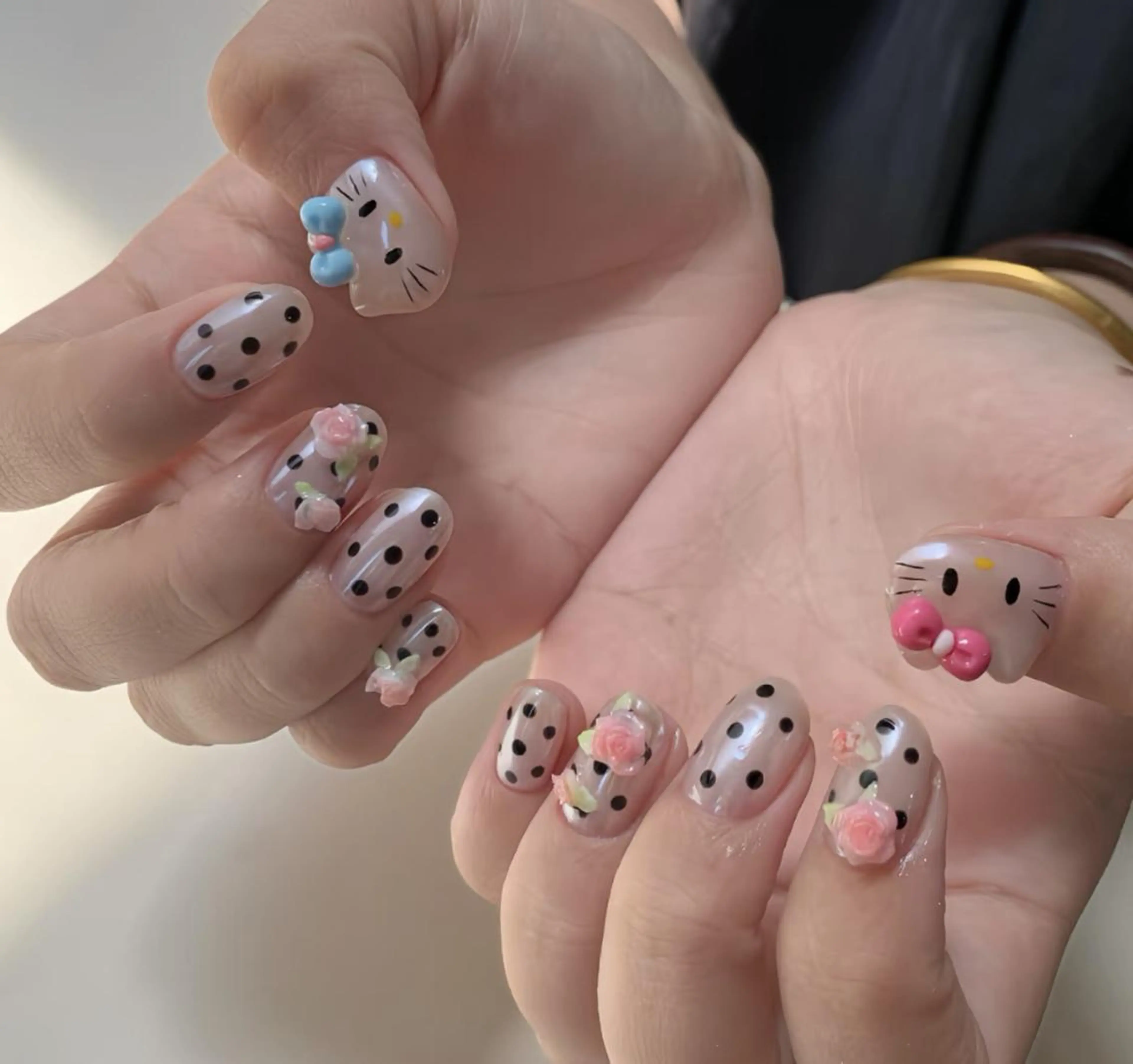 ネイル ハンドネイル 🎀 Ayaka_nailのネイルデザイン