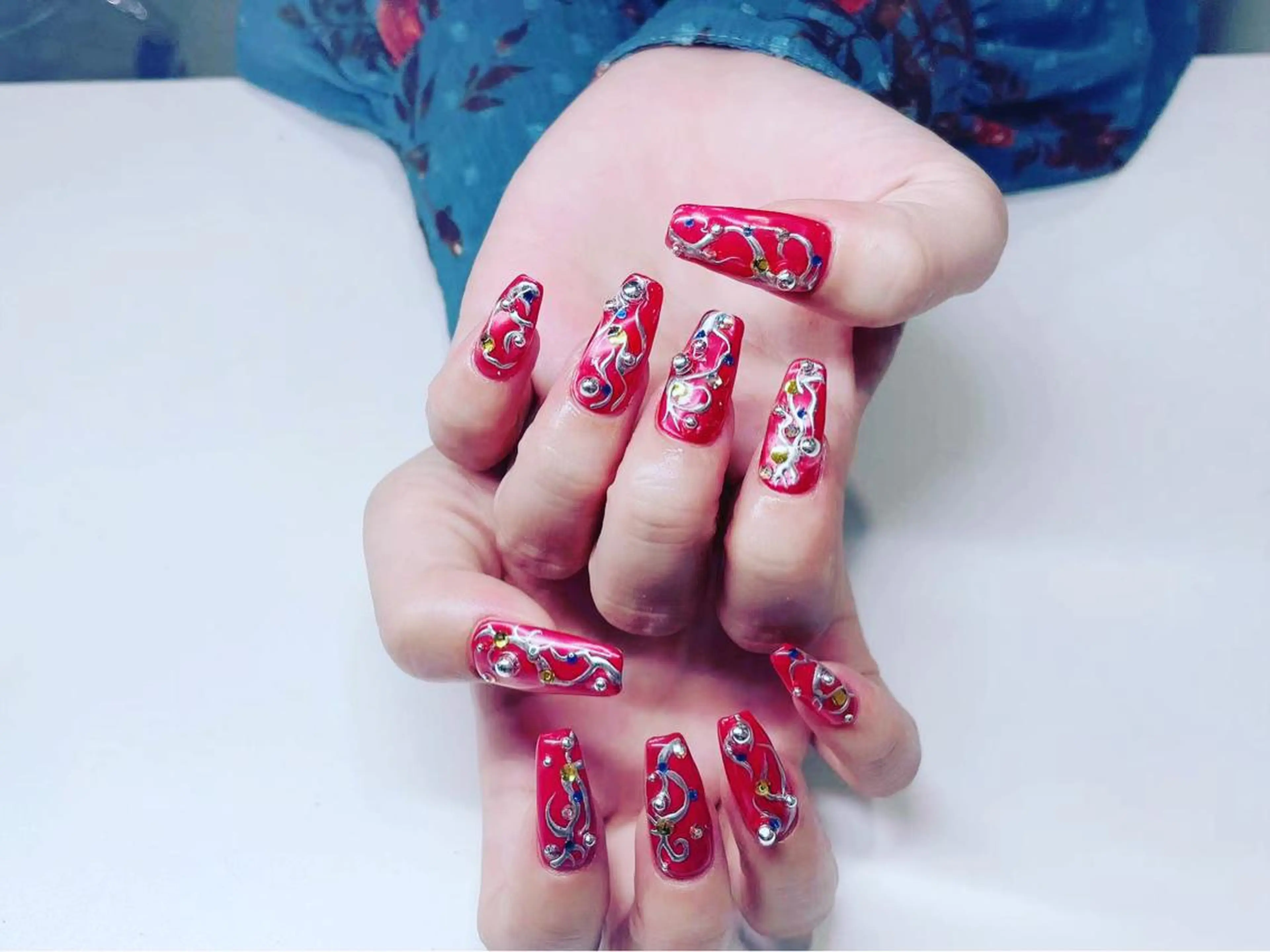 ネイル 美爪パラジェル導入店 Sunnilyのネイルデザイン