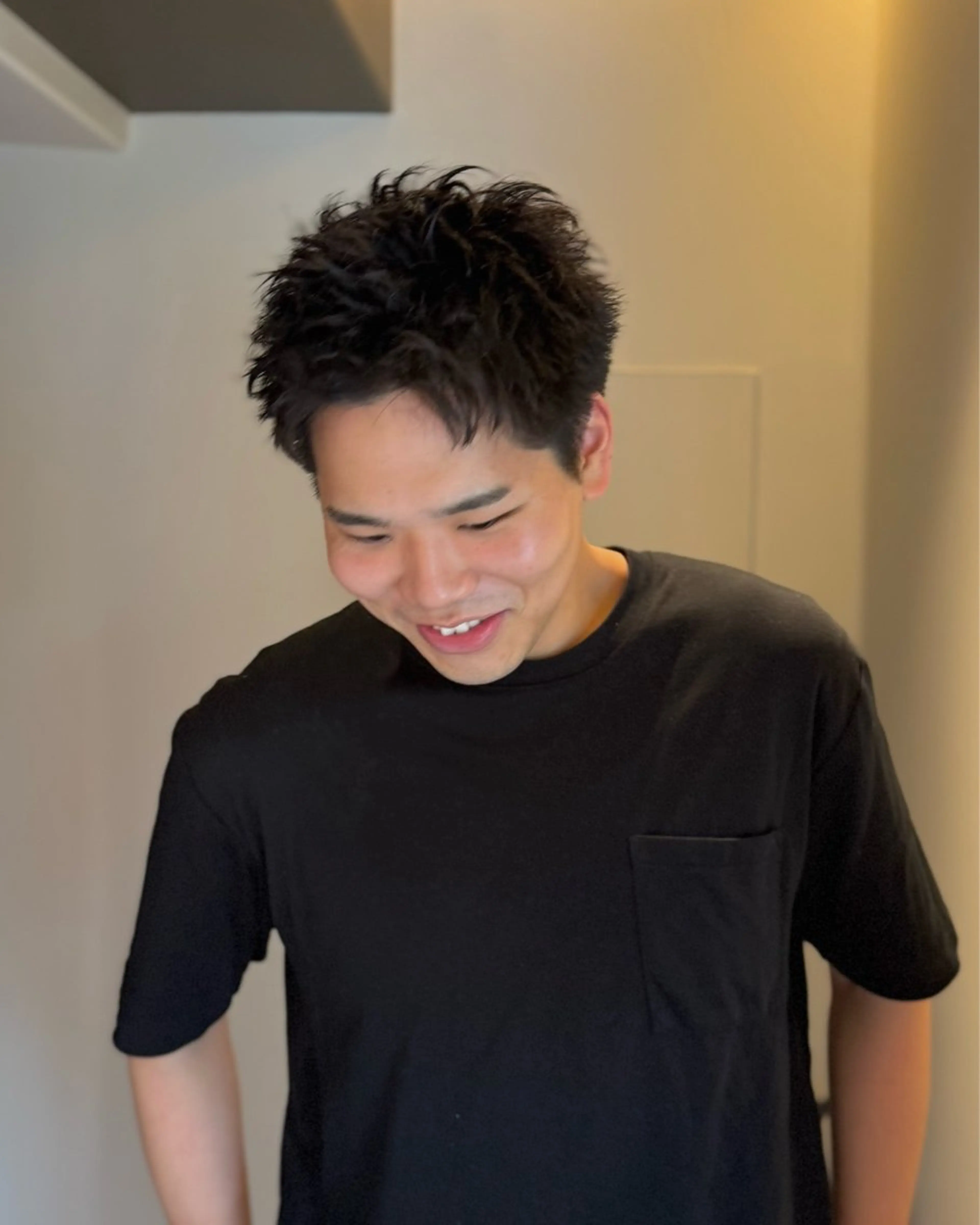 ショート パーマ メンズ メンズパーマ ショートヘア カット パーマ スパイキーショート 大人パーマ 丸山のヘアスタイル