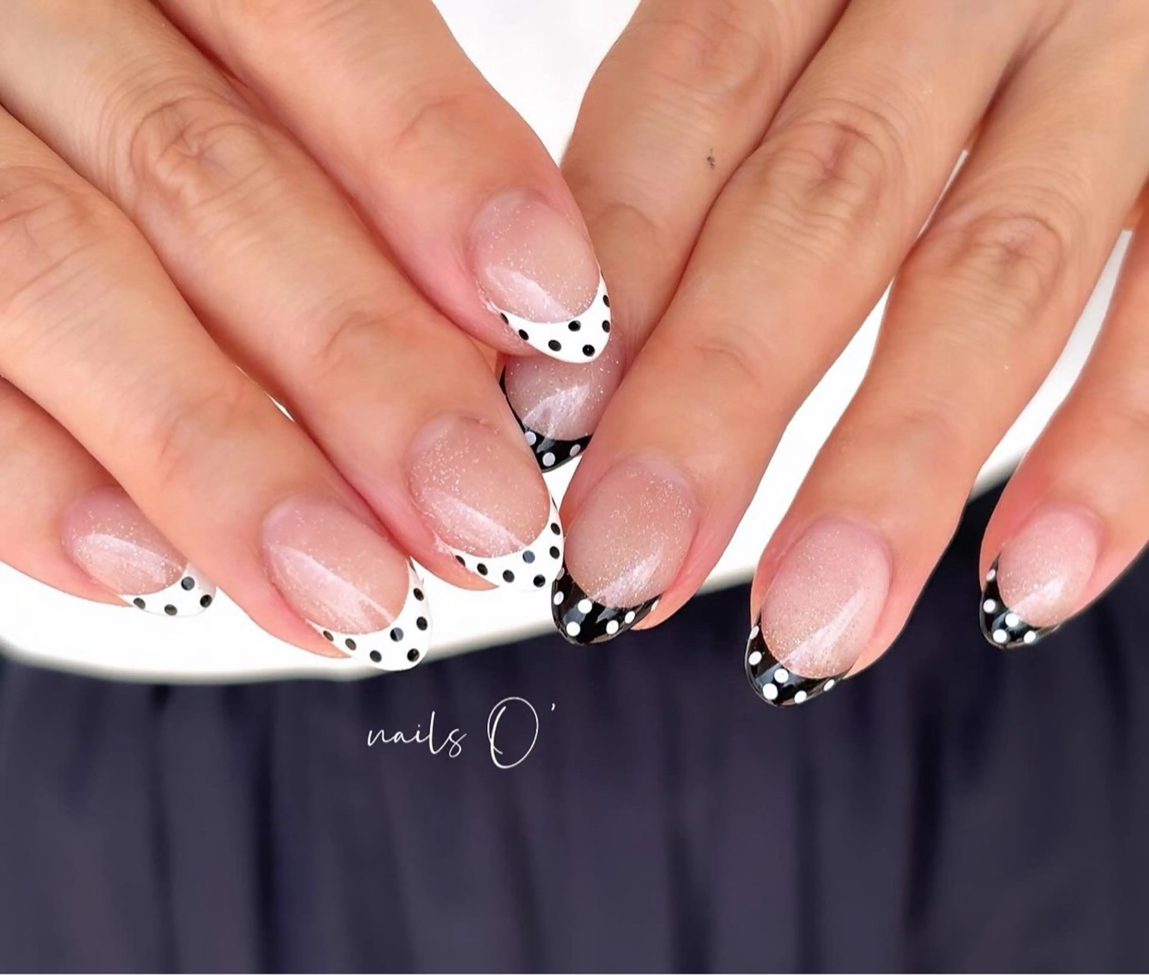 ネイル 大人可愛いネイル🎗 Hinaのネイルデザイン