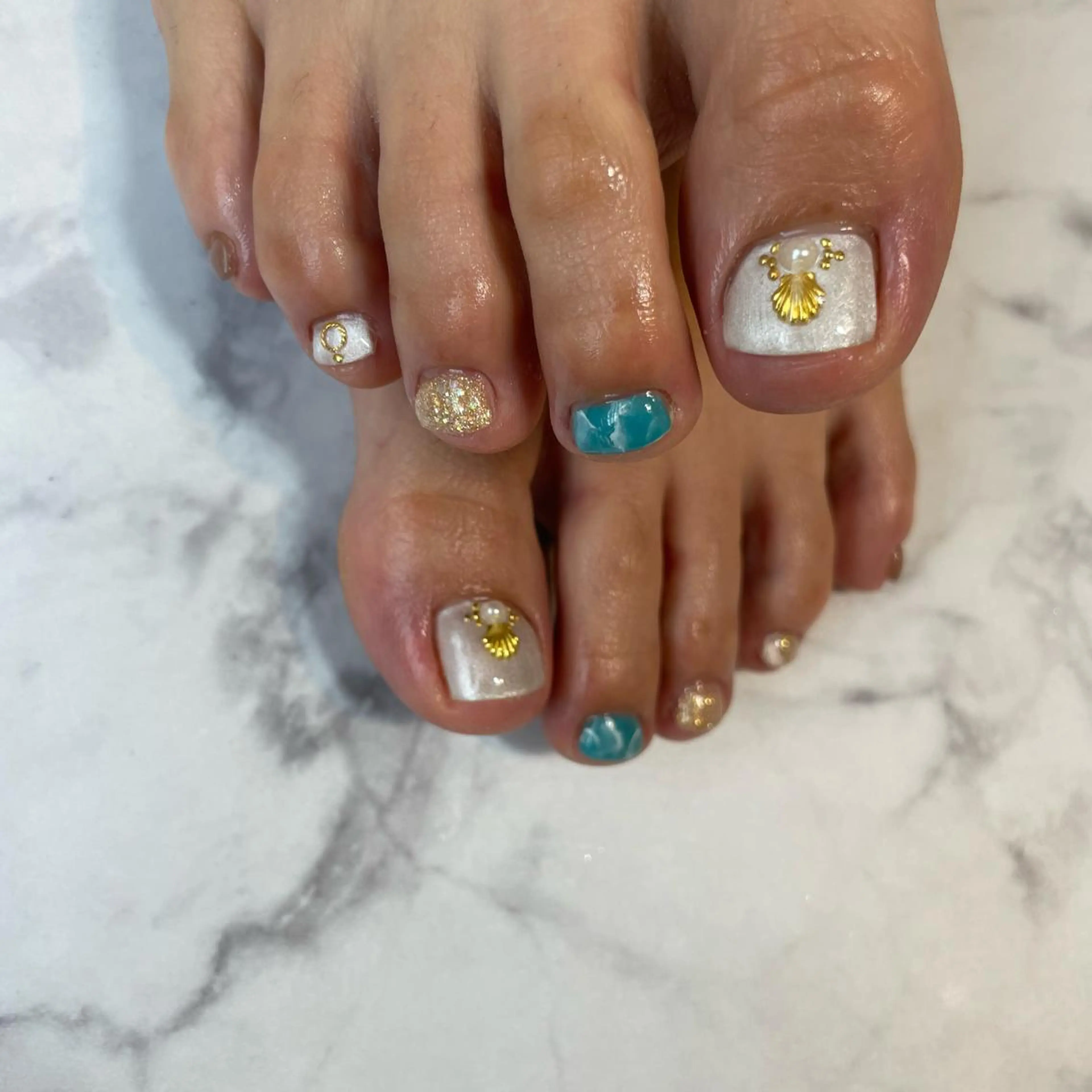 ネイル es nailのネイルデザイン