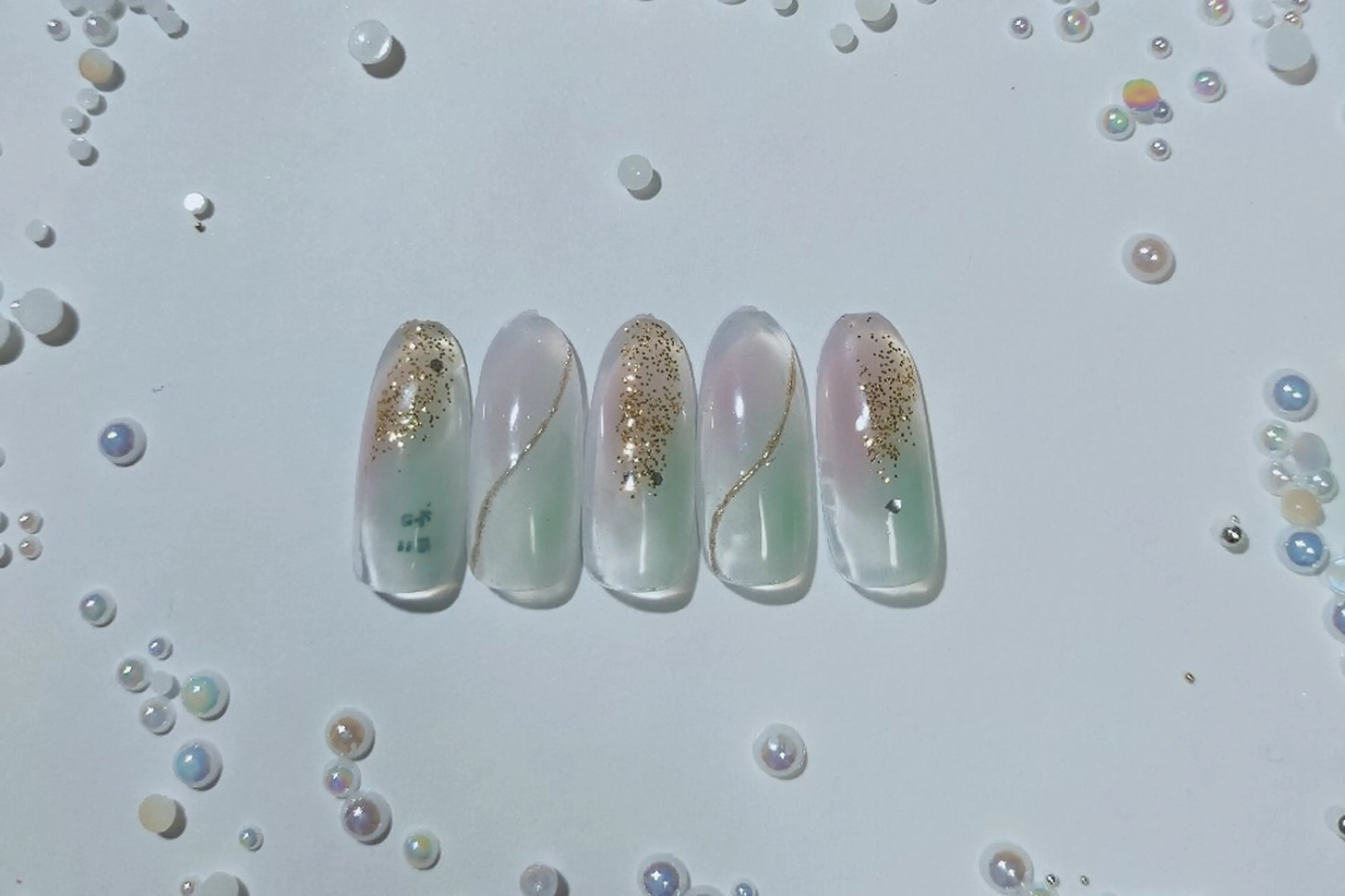 ネイル ハンドネイル ハンドケア ネイルサロン rameruのネイルデザイン