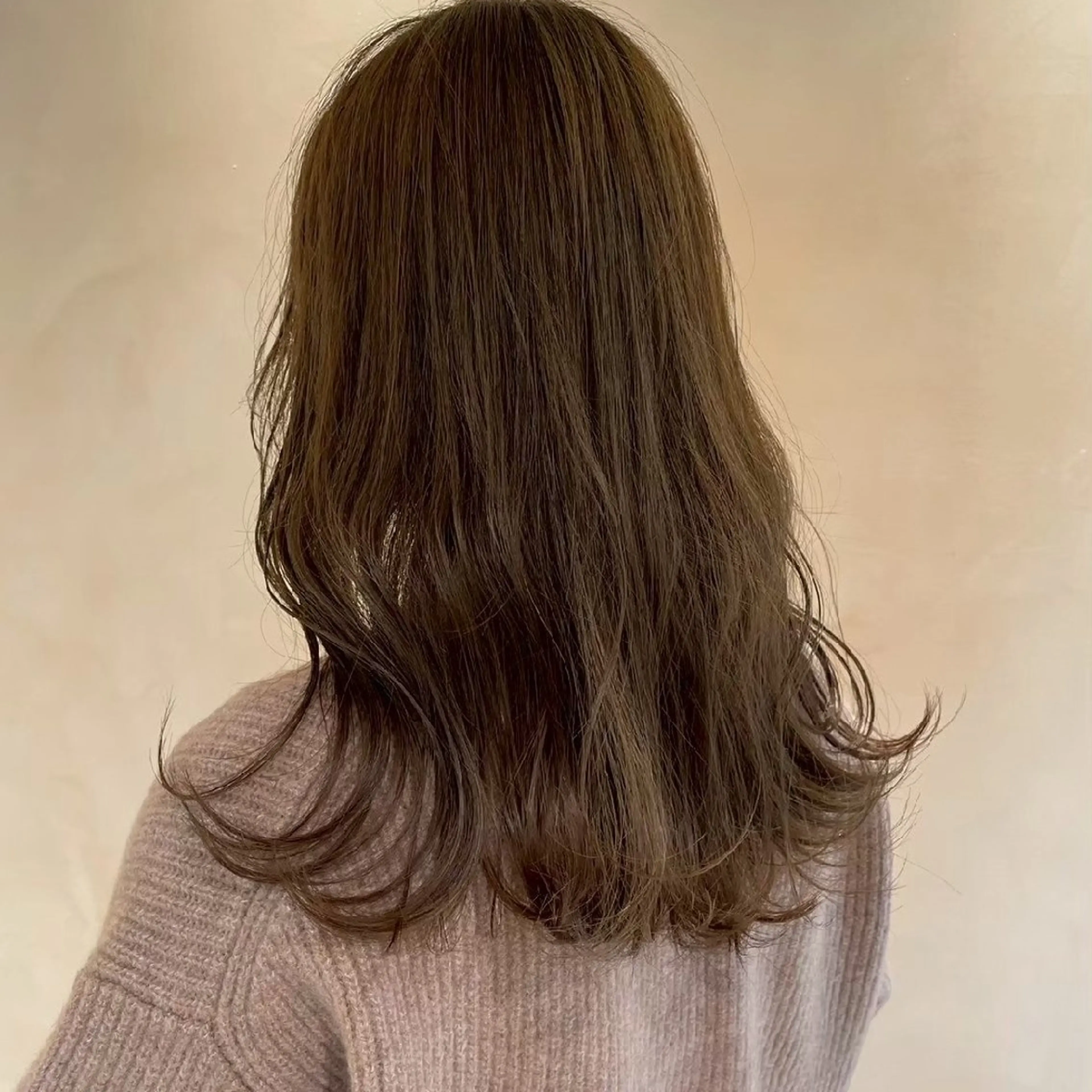 セミロング カット ヘアカラー 川原田麻衣【薬院/平 尾/高宮】透明感のヘアスタイル