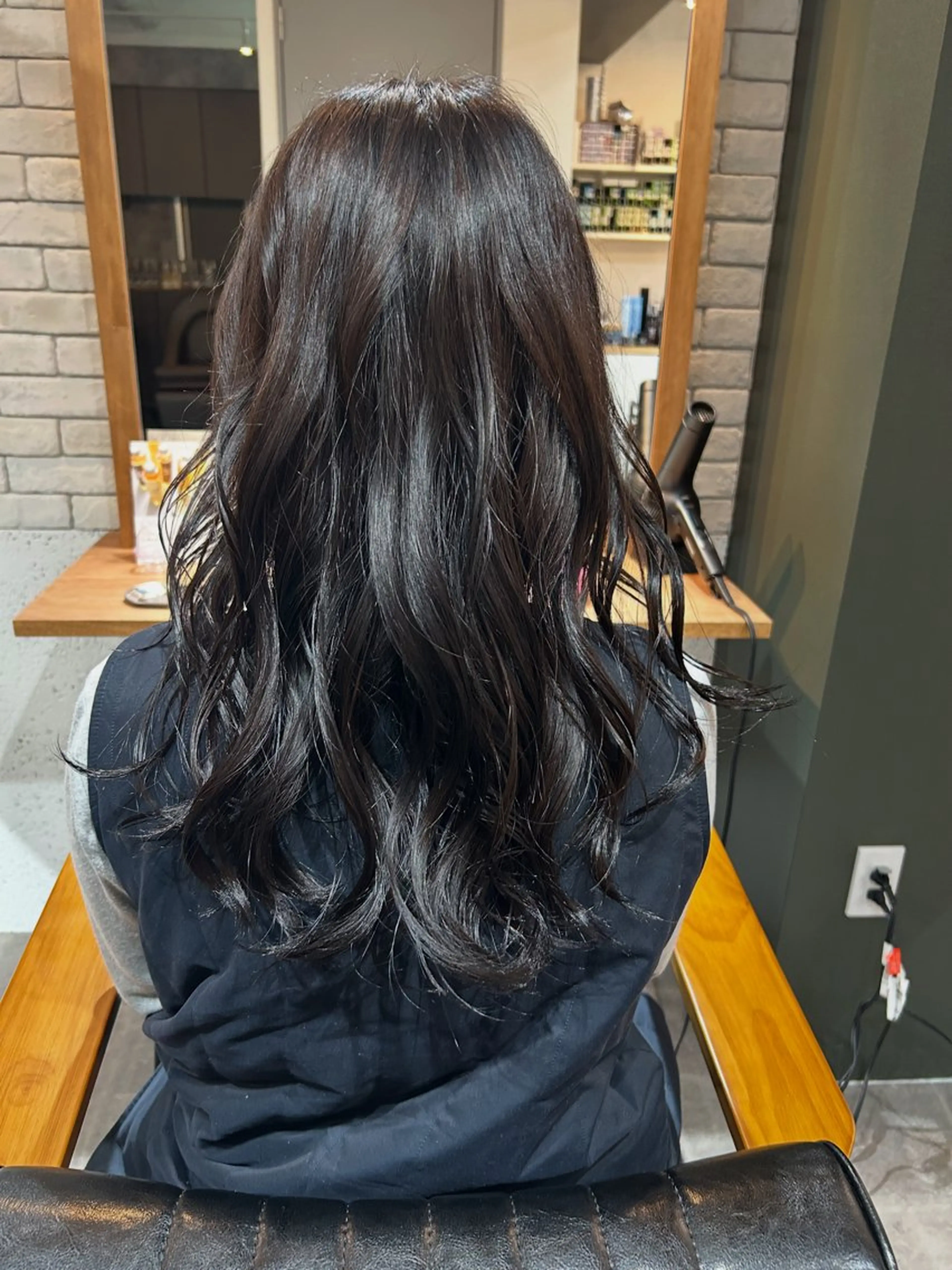 セミロング カラー 透明感カラー ネイビーカラー ヘアカラー 髪質改善&アレンジ◎ saayaのヘアスタイル