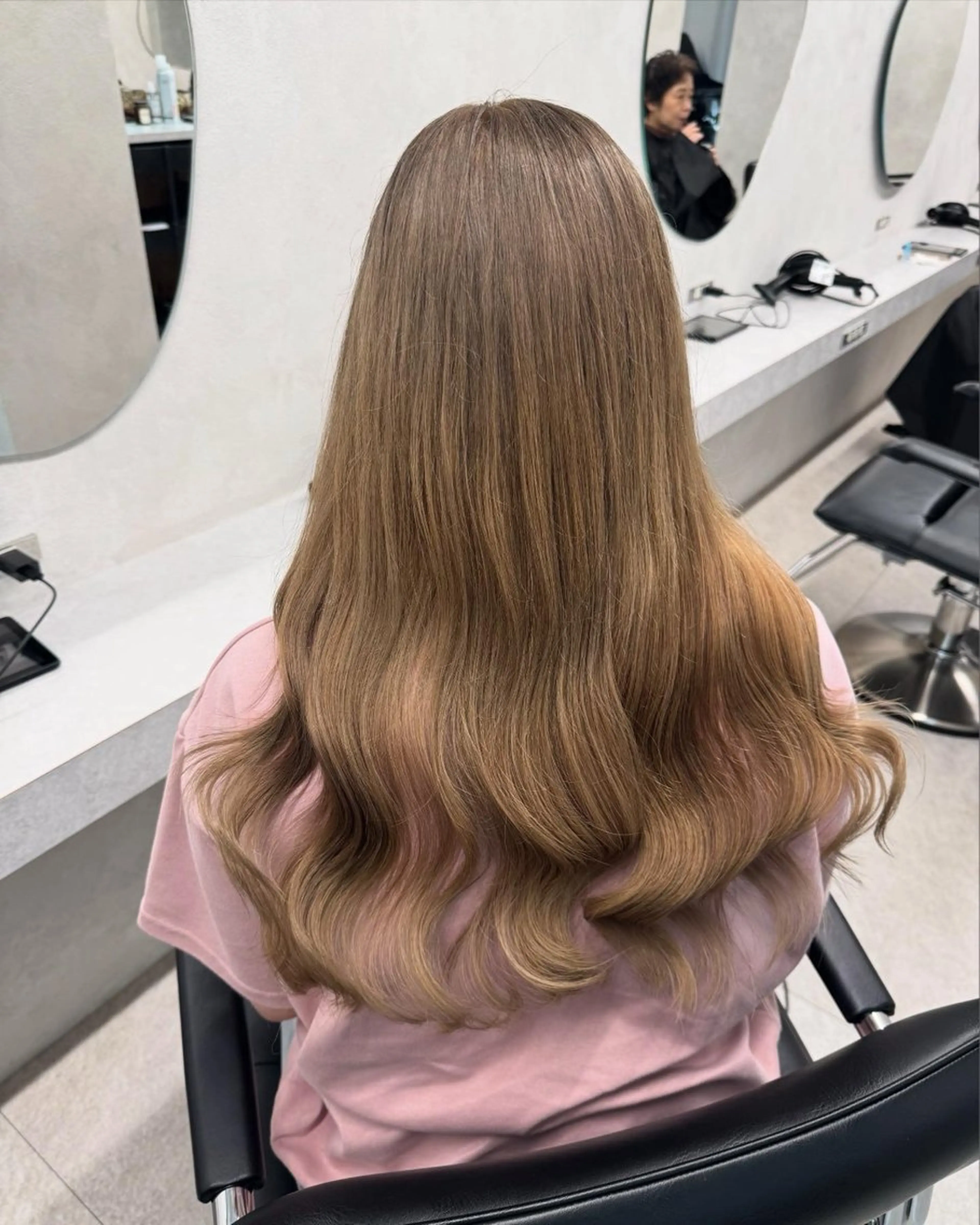 ロング 🌟YUYA/寒色/ エクステ/ハイトーンのヘアスタイル