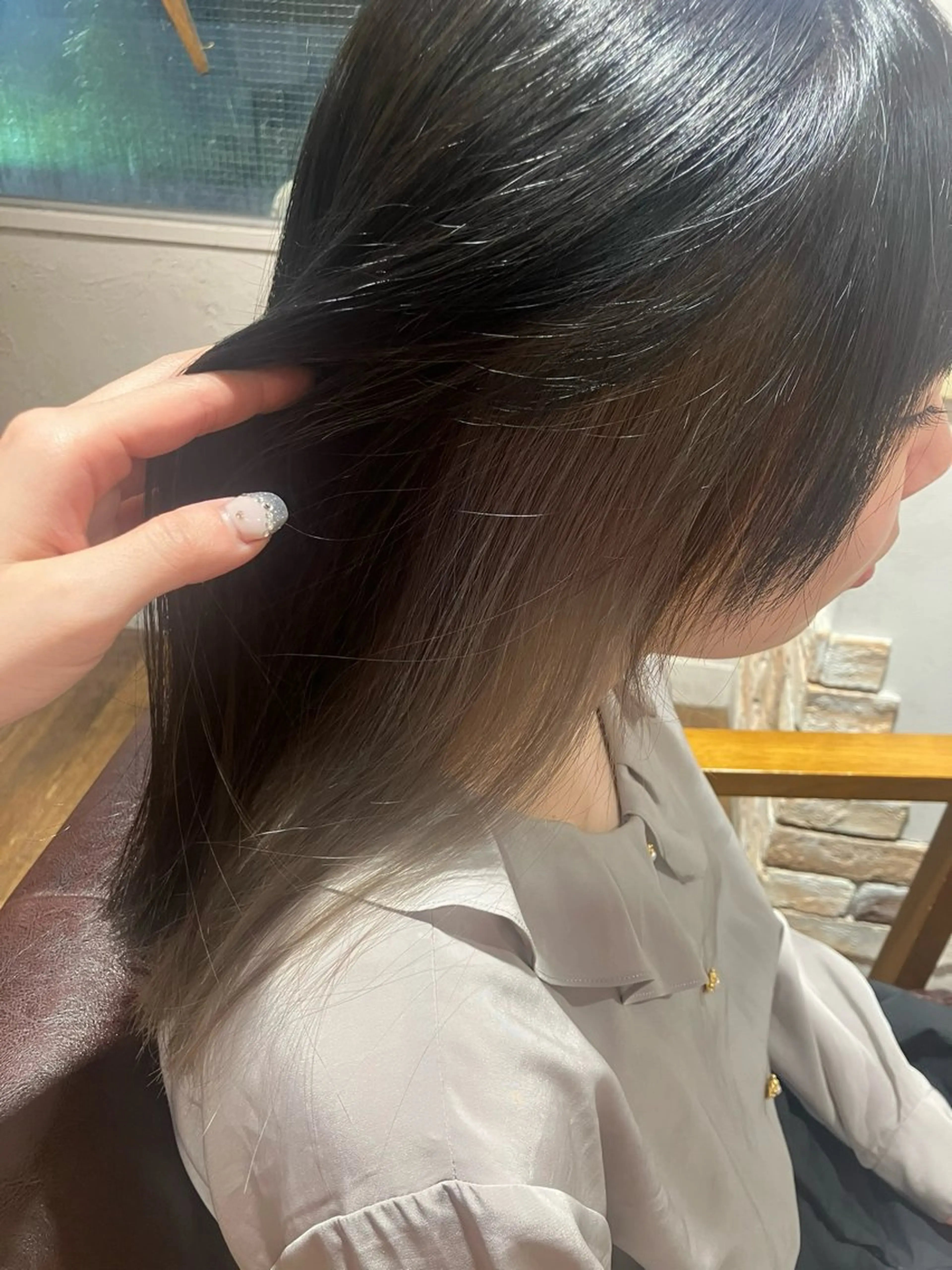 ロング 葉月 怜美のヘアスタイル