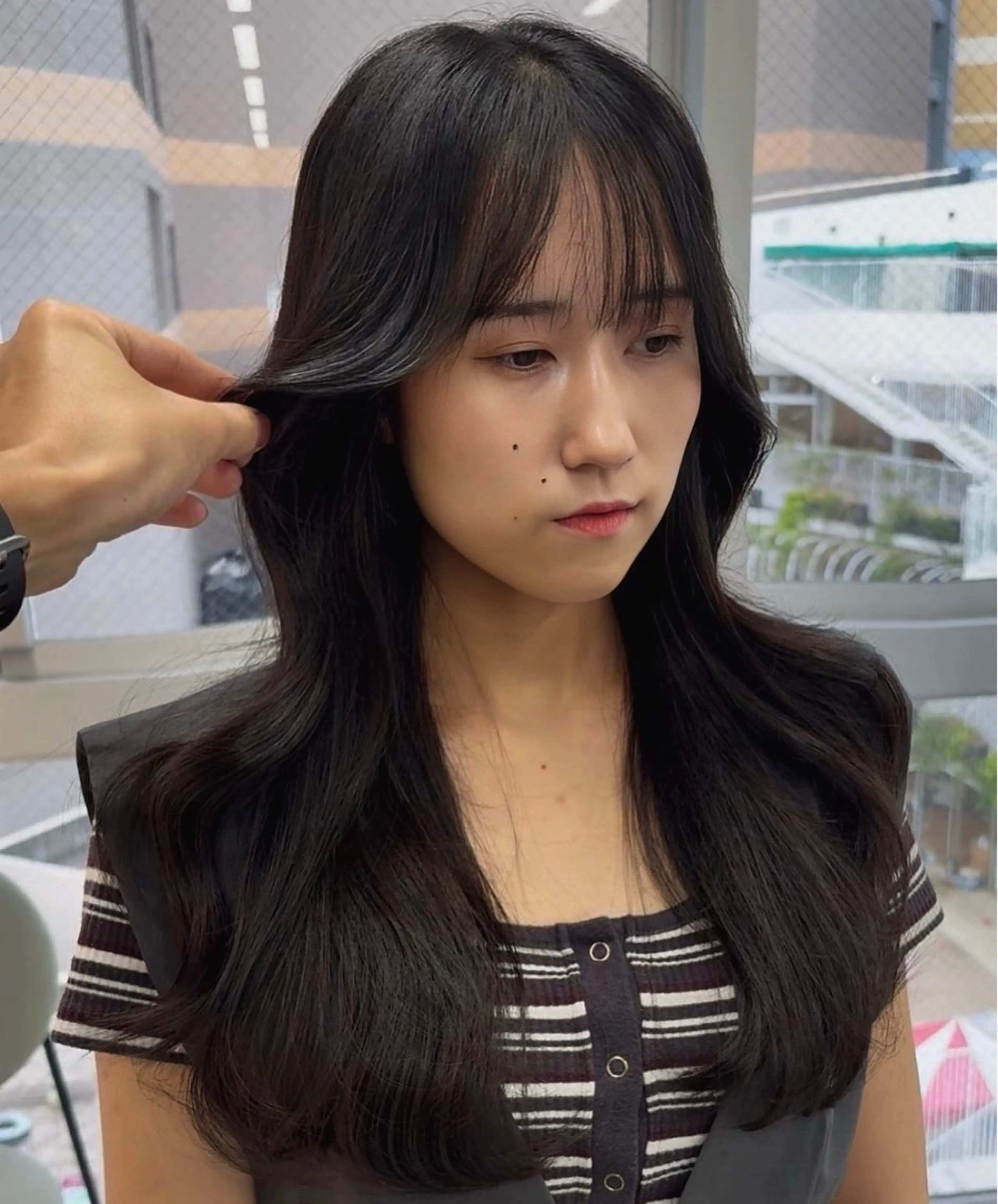 ロング カラー ブリーチ ヨシンモリ 韓国風ヘア レイヤーカット 縮毛矯正 カット ヘアカラー 韓国レイヤー🇰🇷 福澤　和嗣のヘアスタイル