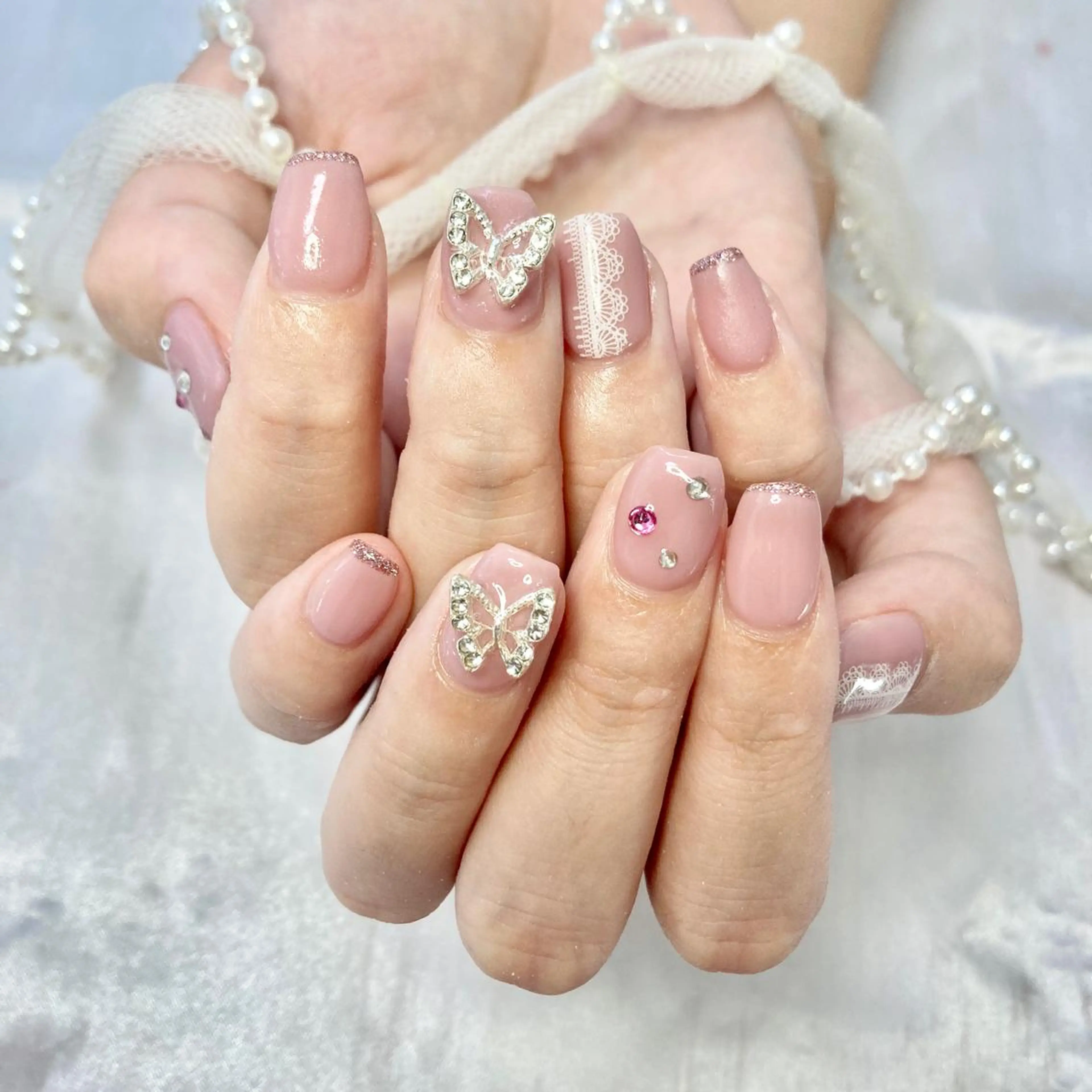 ネイル アートネイル オーロラネイル フレンチネイル ジェルネイル ガーリー ハンドネイル 韓国ネイル/新大久保 /駅近　【Toko】のネイルデザイン