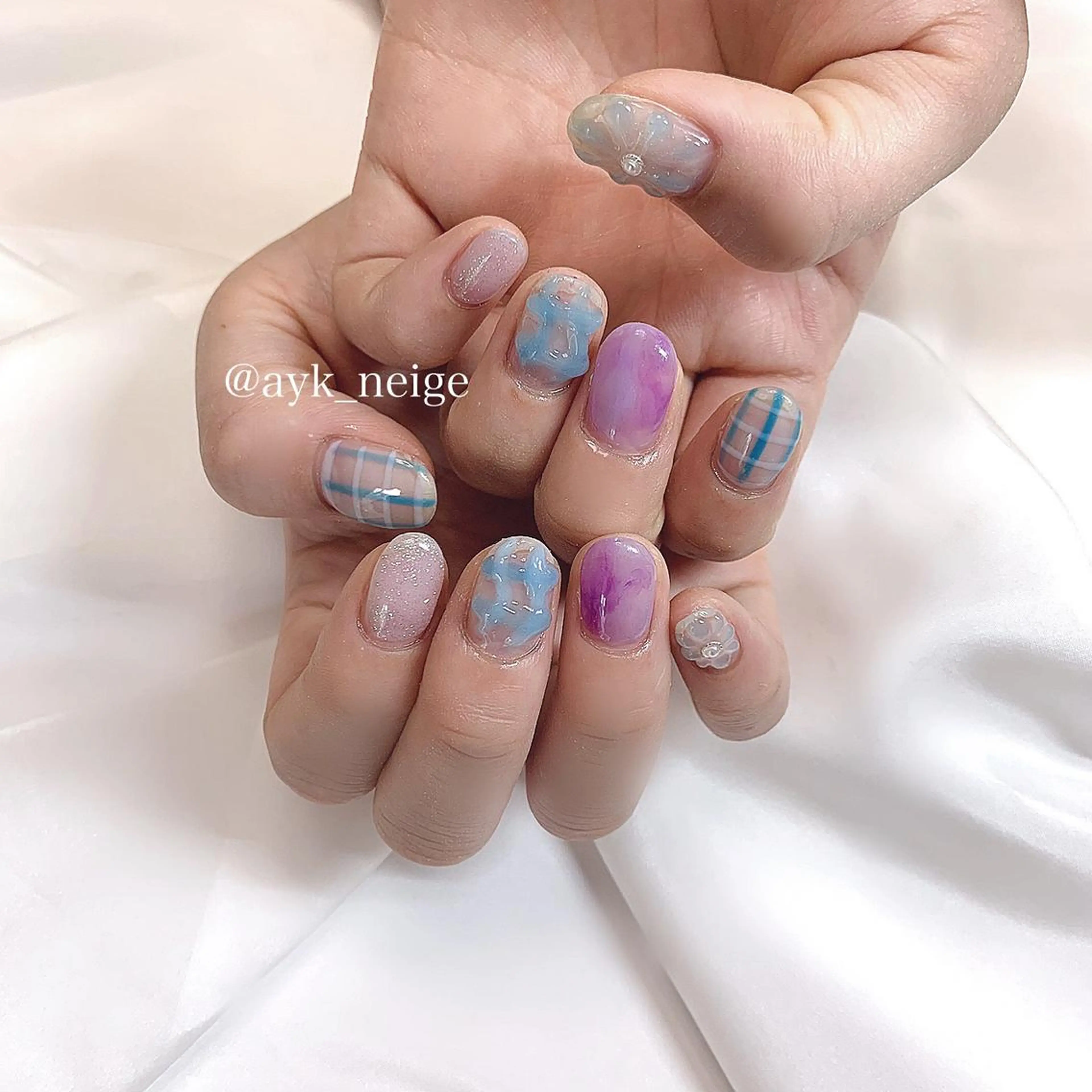 ネイル フットネイル ハート 韓国ネイル 冬ネイル n'eige nail所属・大谷 綾香のネイルデザイン
