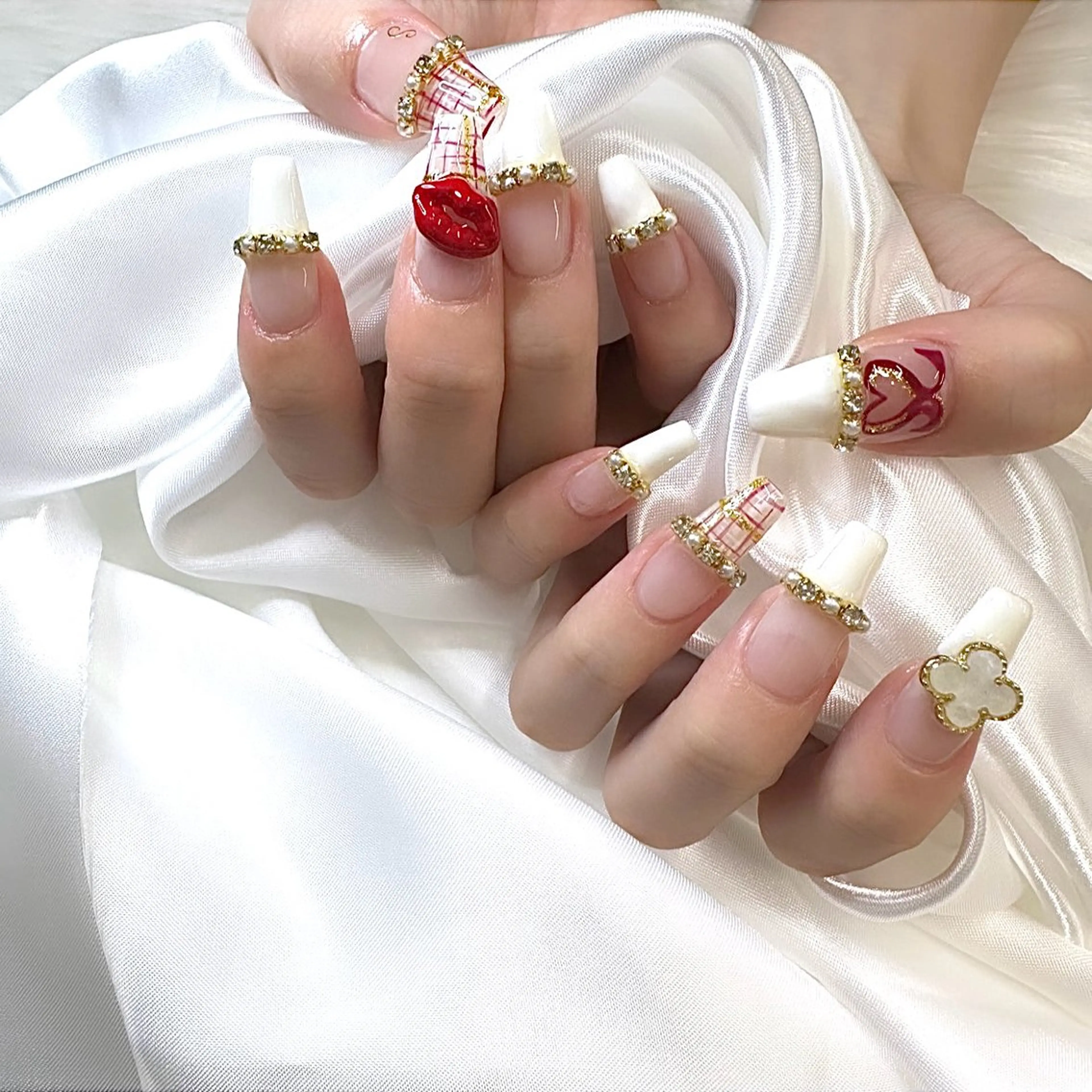 ネイル ハンドネイル mignon nailのネイルデザイン