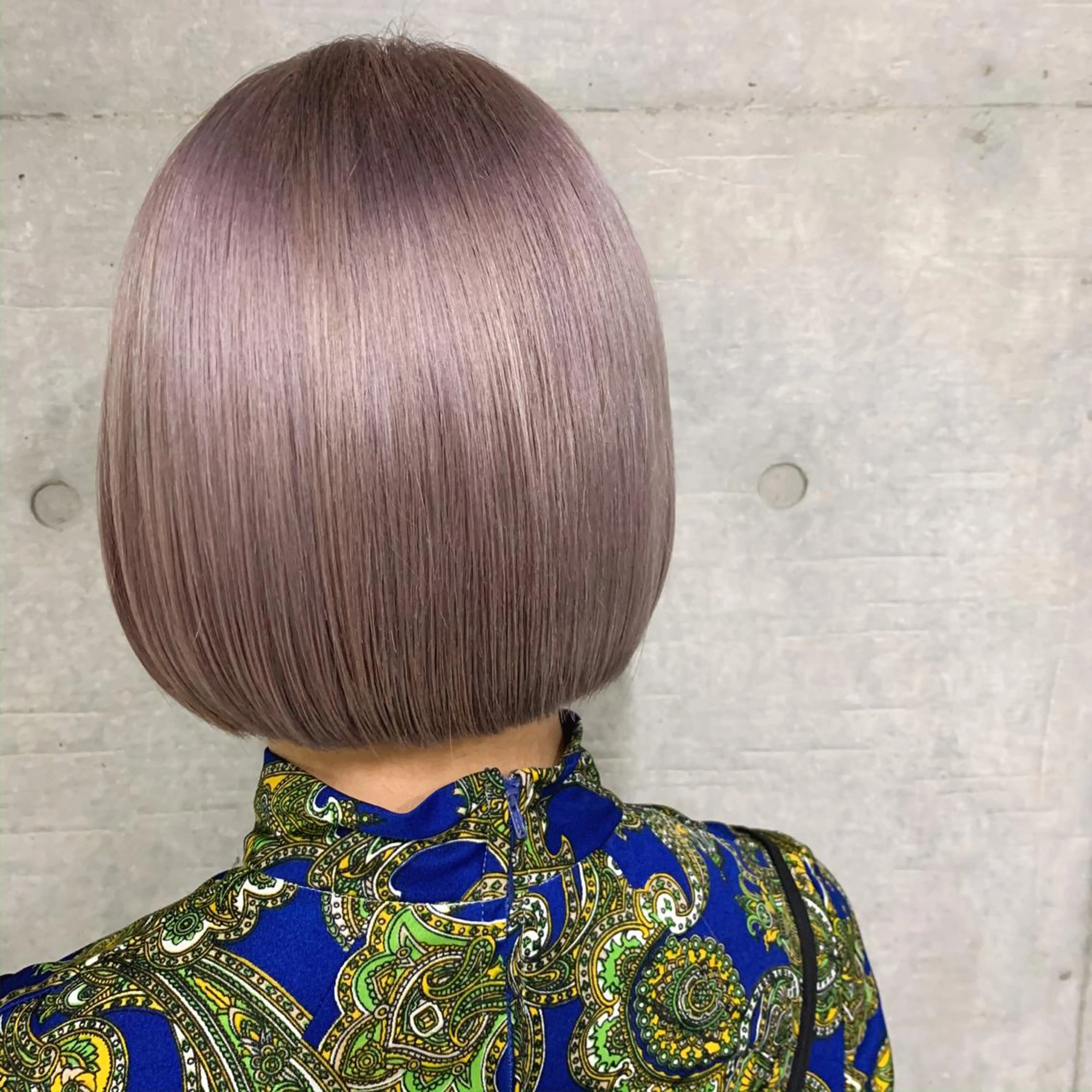 ショート カラー アディクシーカラー アクアカラー アッシュ バレイヤージュ ベージュカラー ヘアカラー トリートメント Lome'所属・✨ブリーチマスター✨ オクヤマヨウスケのヘアスタイル