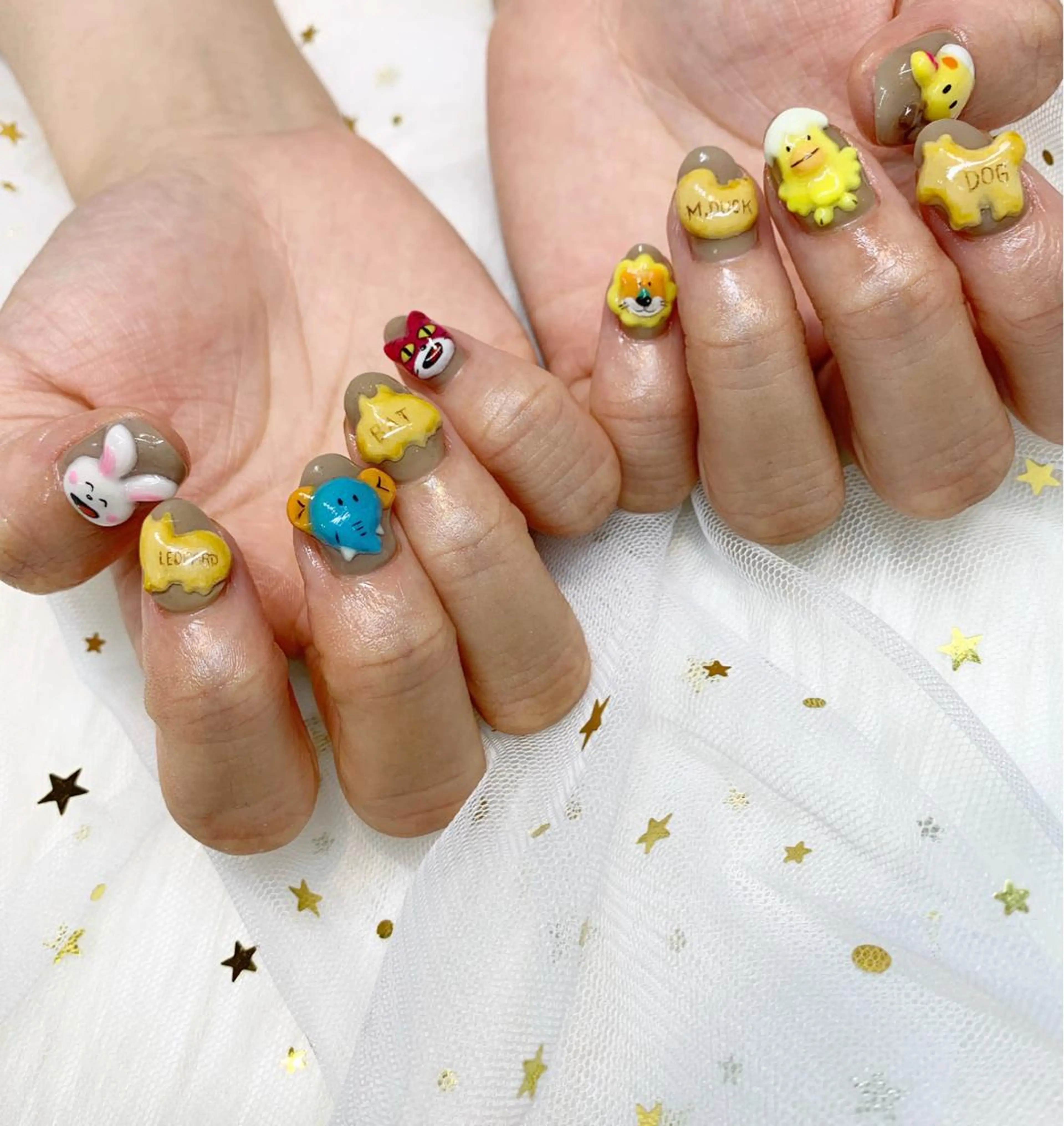 ネイル ハンドネイル glow_ nailのネイルデザイン