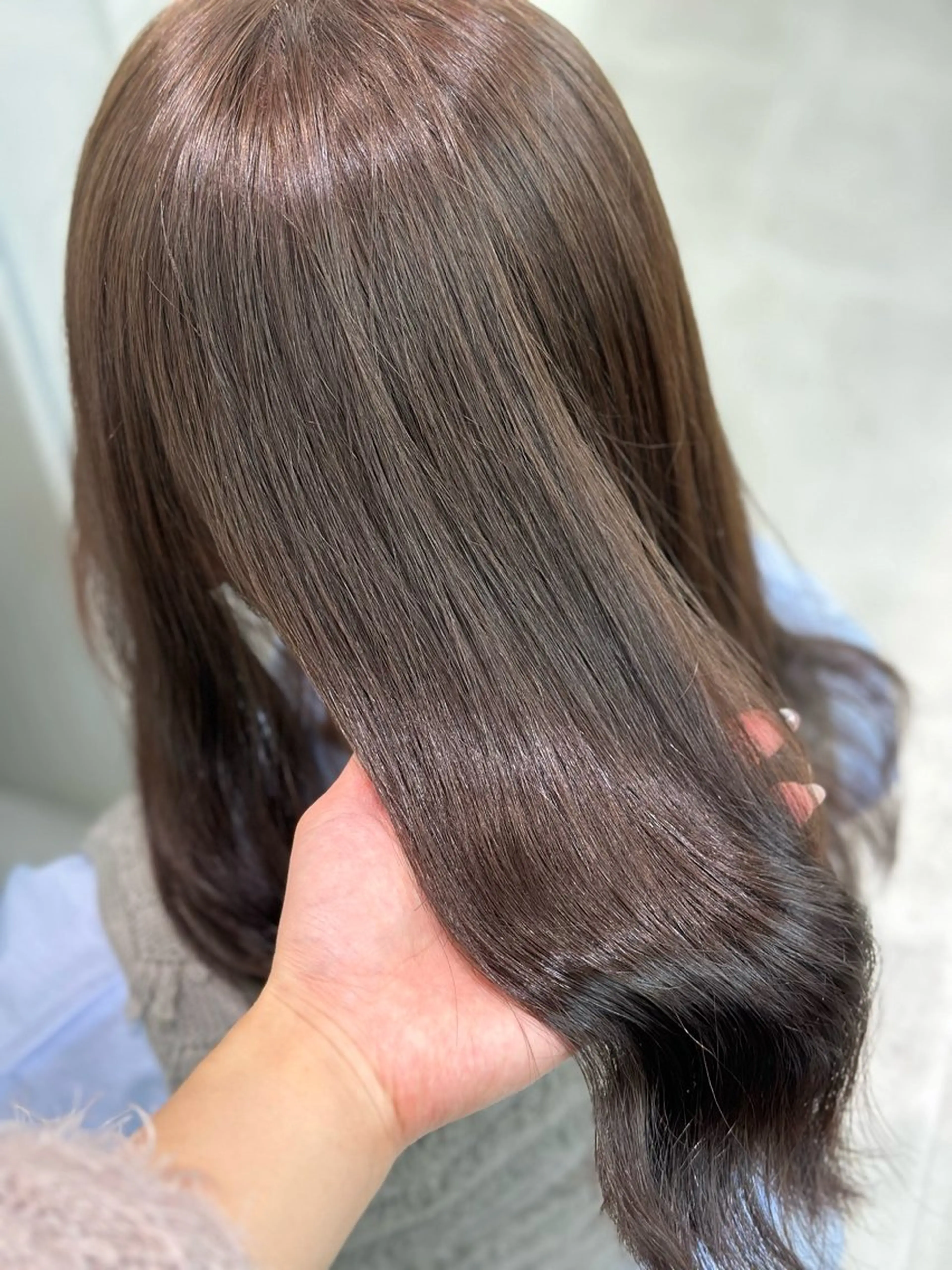 セミロング カラー 🤍透明感カラー🤍 Moeのヘアスタイル