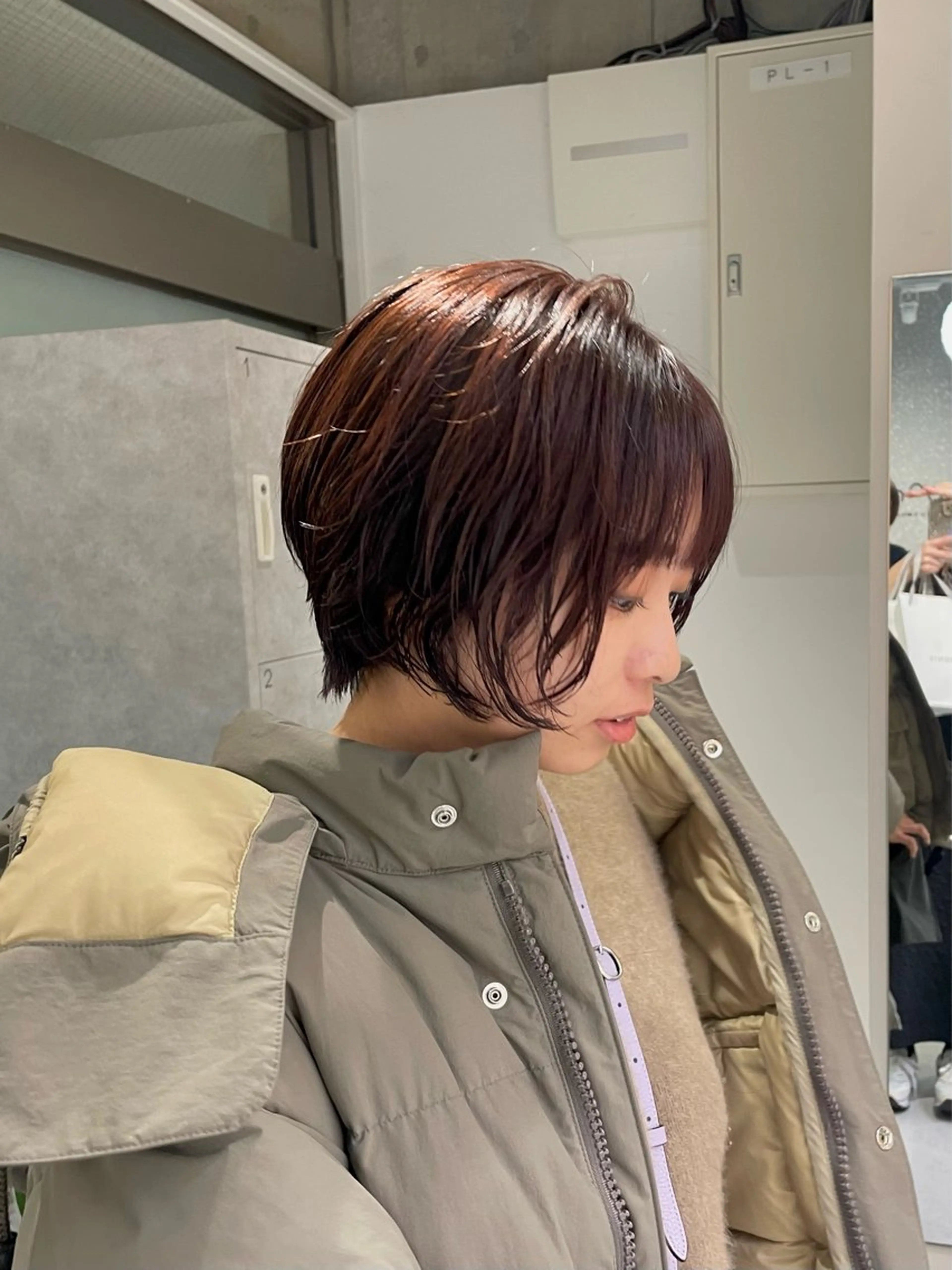 ショート カラー パーマ ショートヘア スズキ シオリのヘアスタイル