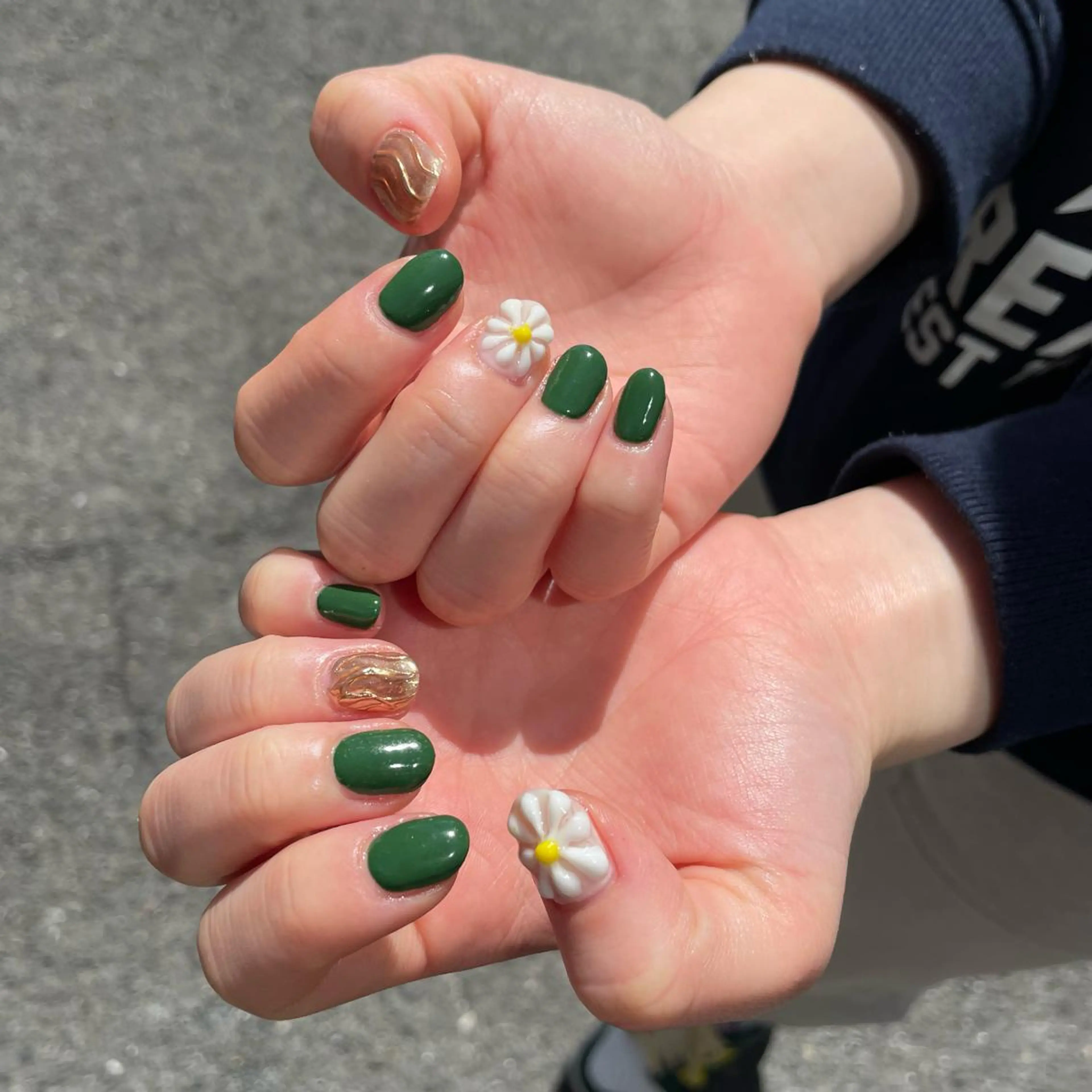 ネイル nail.gorin所属・吉村 優子のネイルデザイン