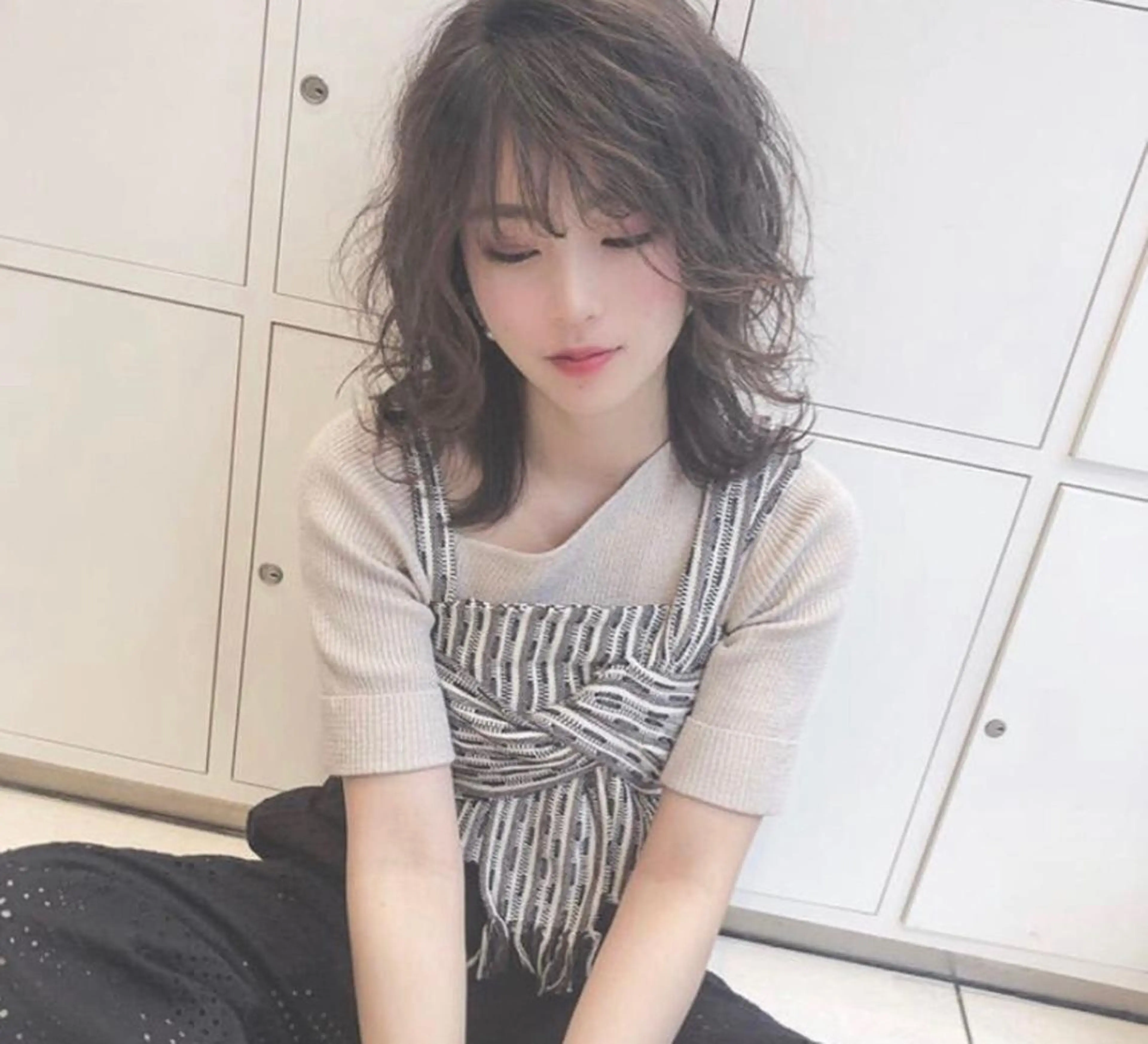 ミディアム カラー KAEDE🎀 ジャニオタ美容師のヘアスタイル