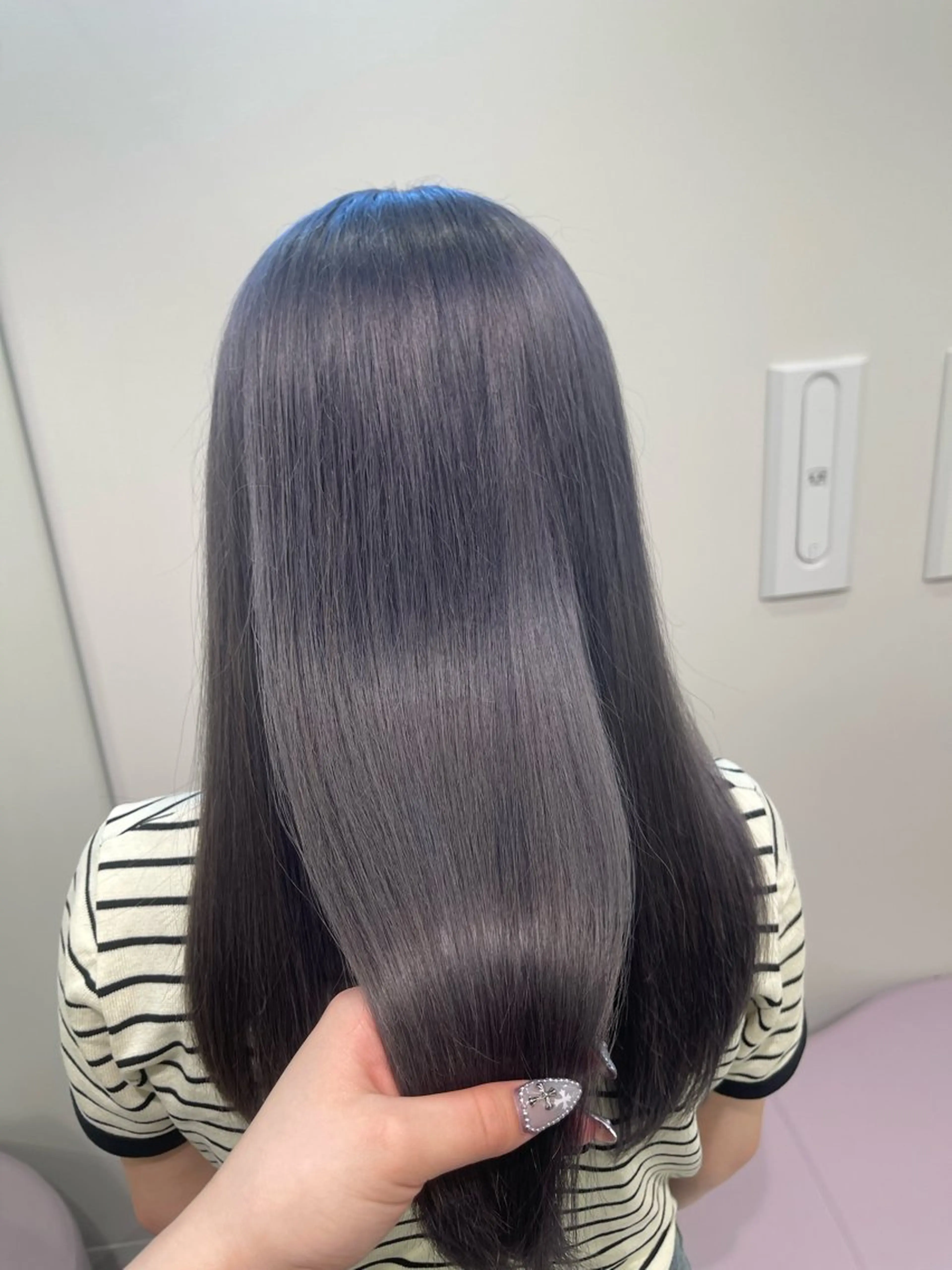 ロング カラー 透明感カラー ヘアカラー MEI / ブリーチカラー/名駅のヘアスタイル