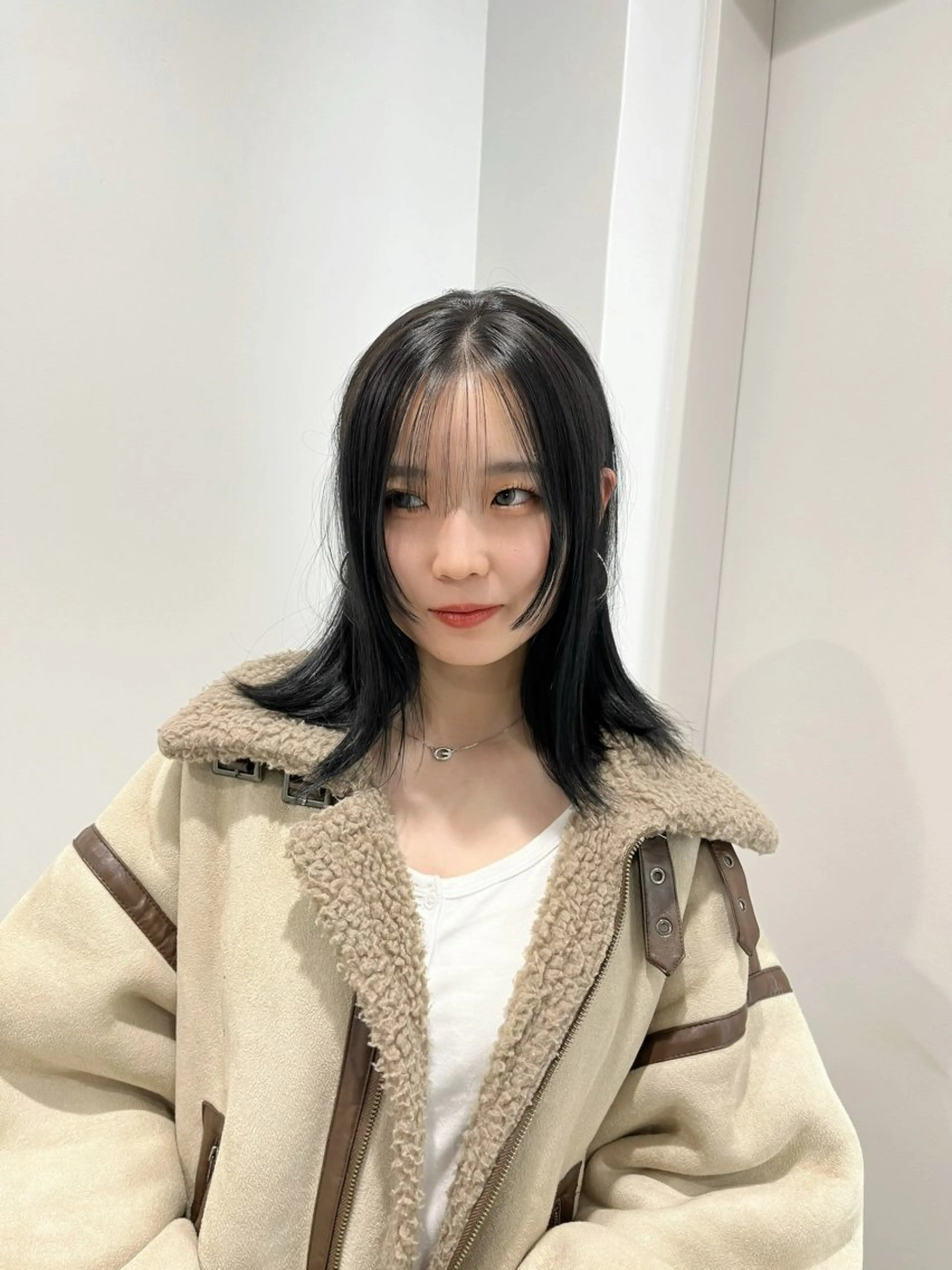 ミディアム 縮毛矯正/ハイトーン /パーマ/前原汐🎐のヘアスタイル