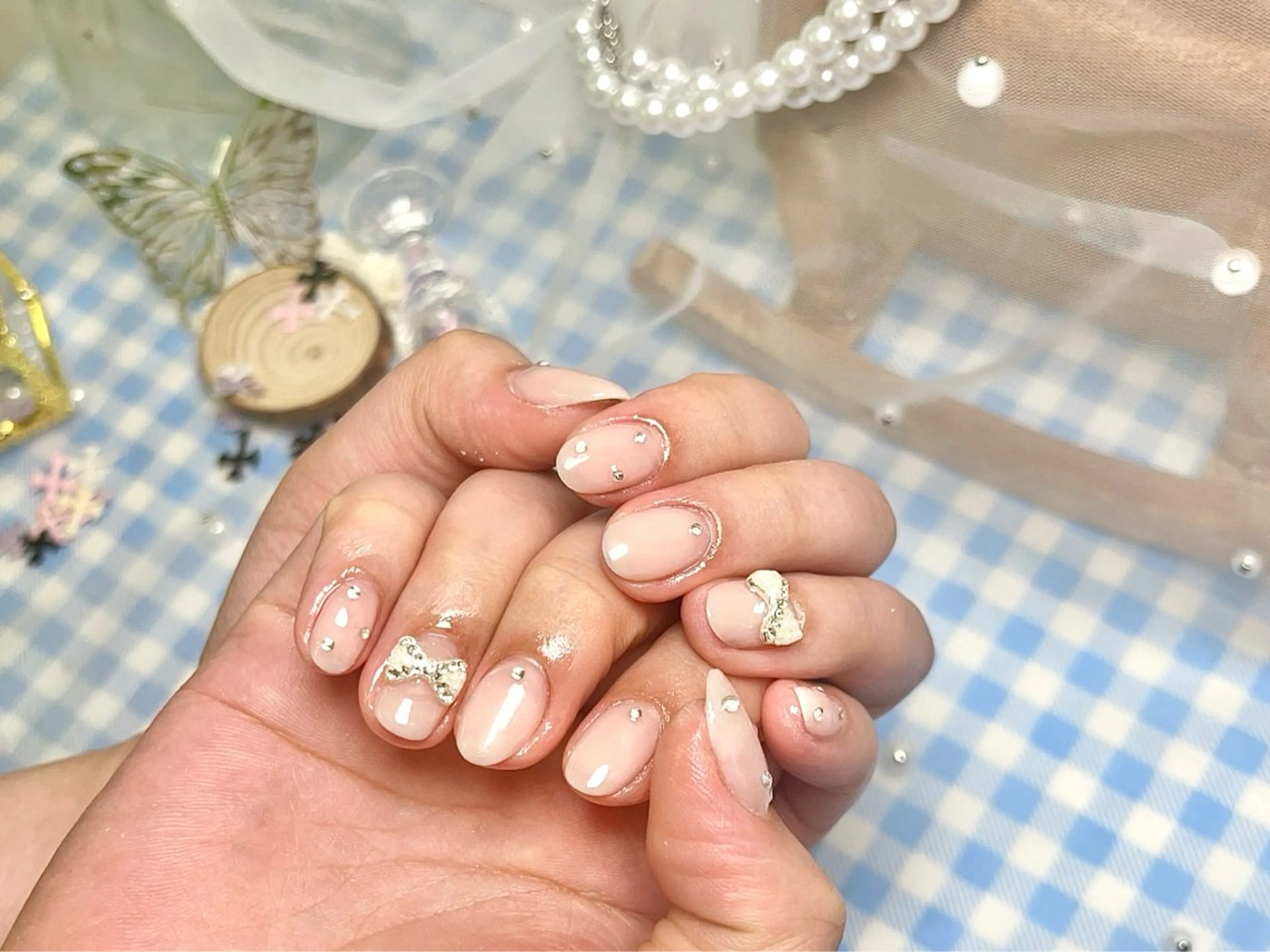 ネイル ハンドネイル アユリ リリのネイルデザイン