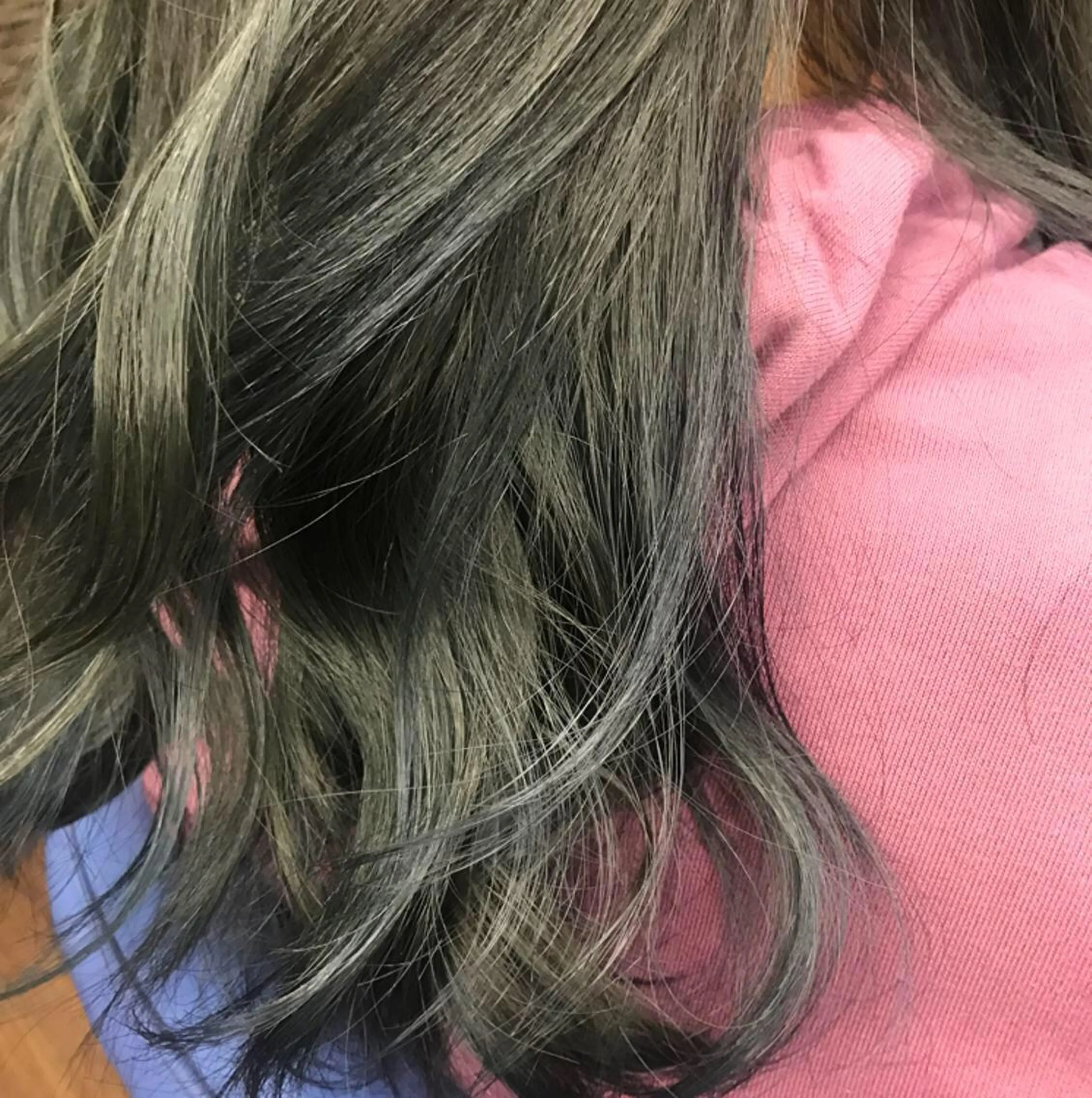 ロング カラー ブルーカラー ヘアカラー トリートメント ヤナ マネージャーのヘアスタイル