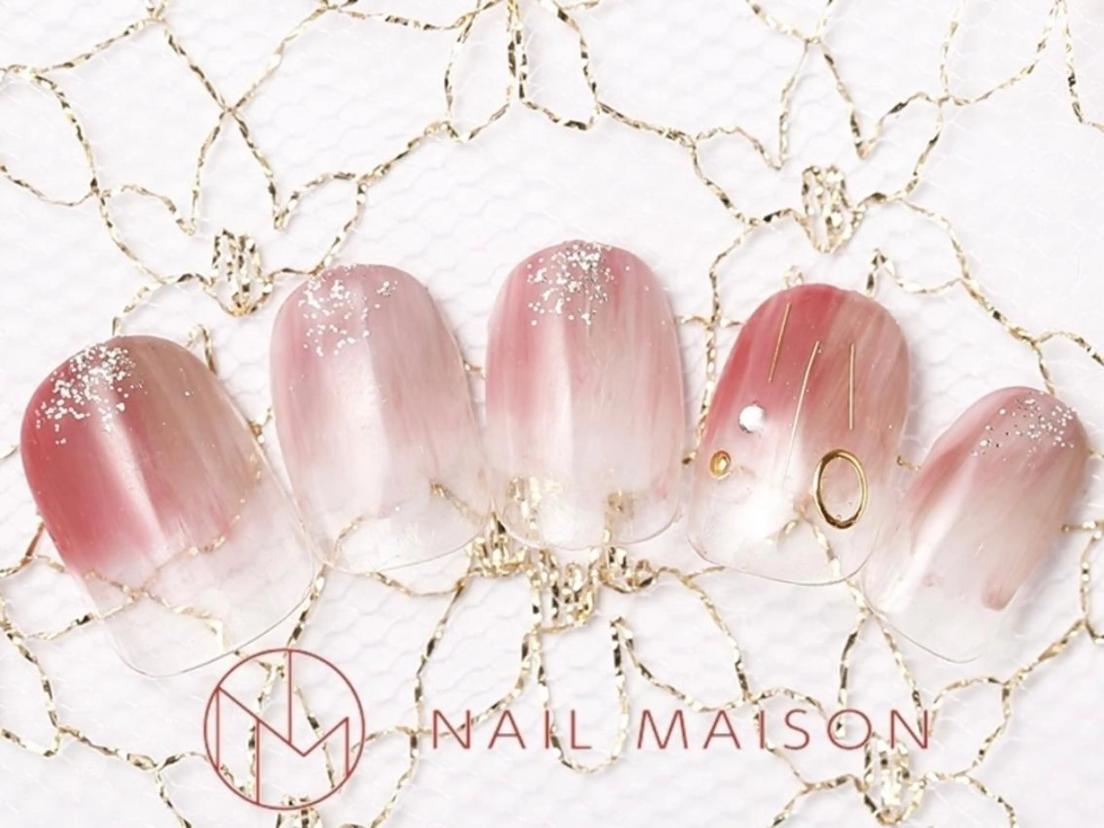 ネイル T RIRIKAのネイルデザイン