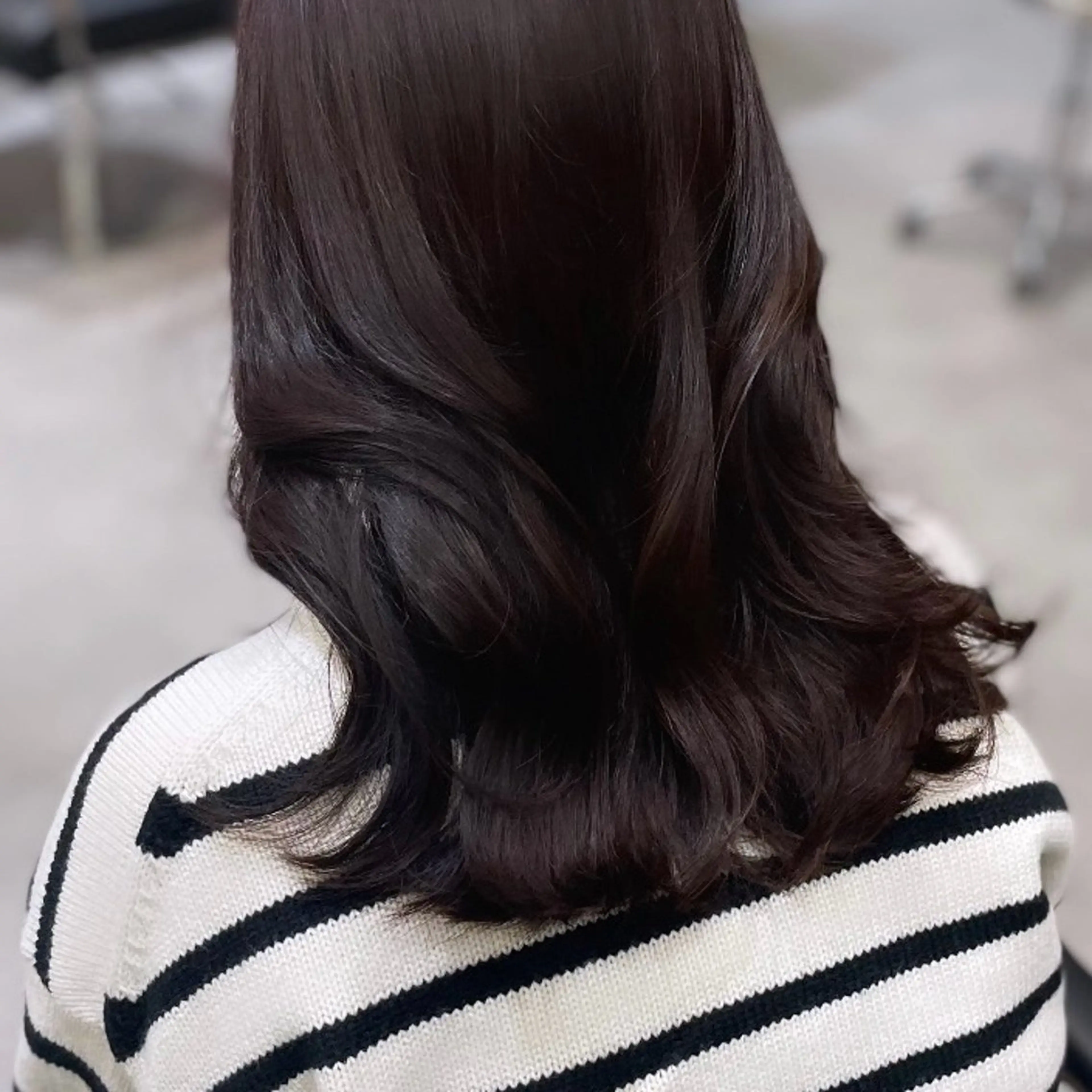 ミディアム カラー グレージュ ラベンダーカラー ラベンダーグレージュ ラベンダーグレー カット ヘアカラー Rui/透明感カラー 暖色/レイヤーカットのヘアスタイル