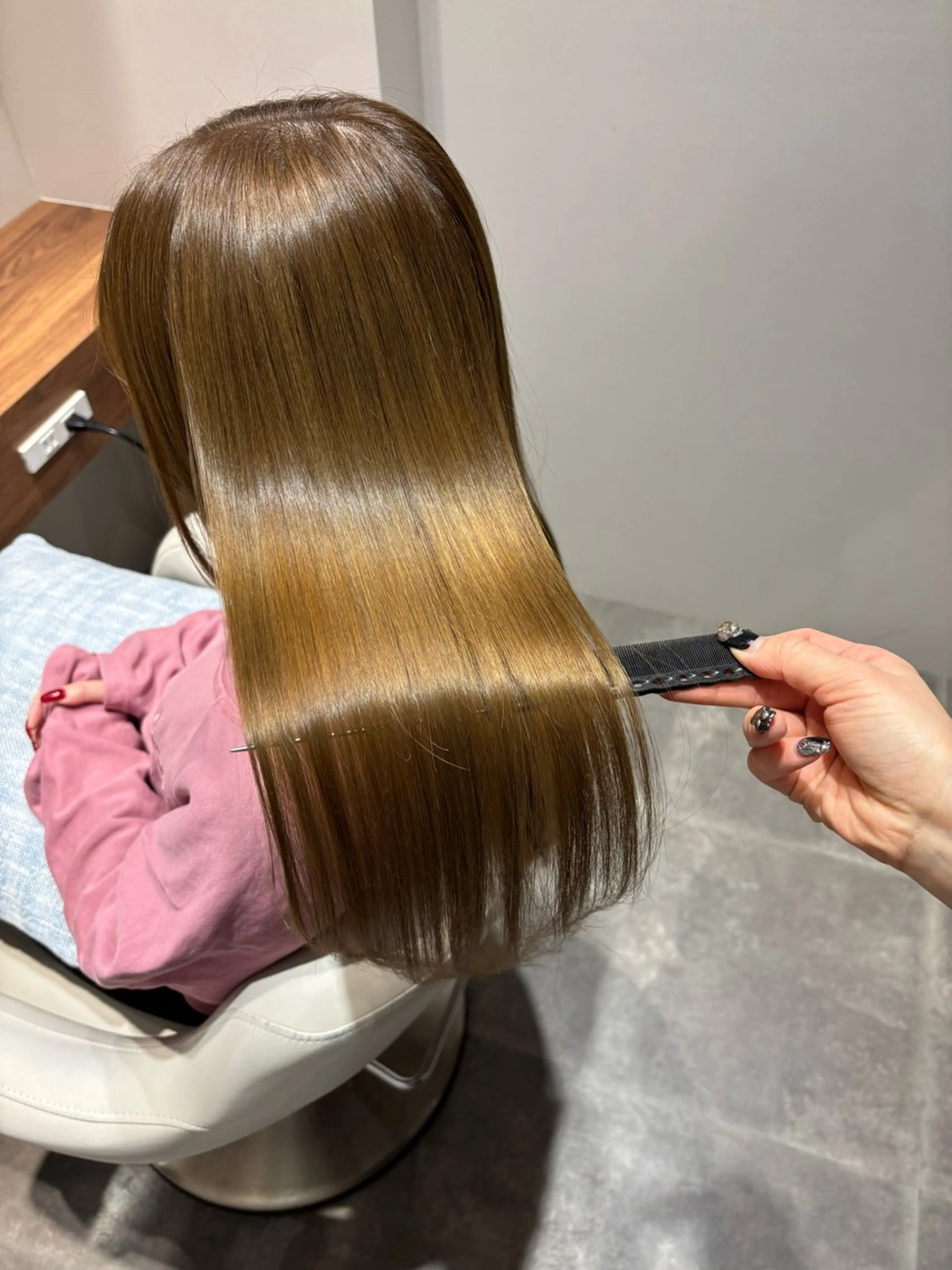 ロング カット ヘアカラー トリートメント 美髪ヘア 🤍erikaのヘアスタイル