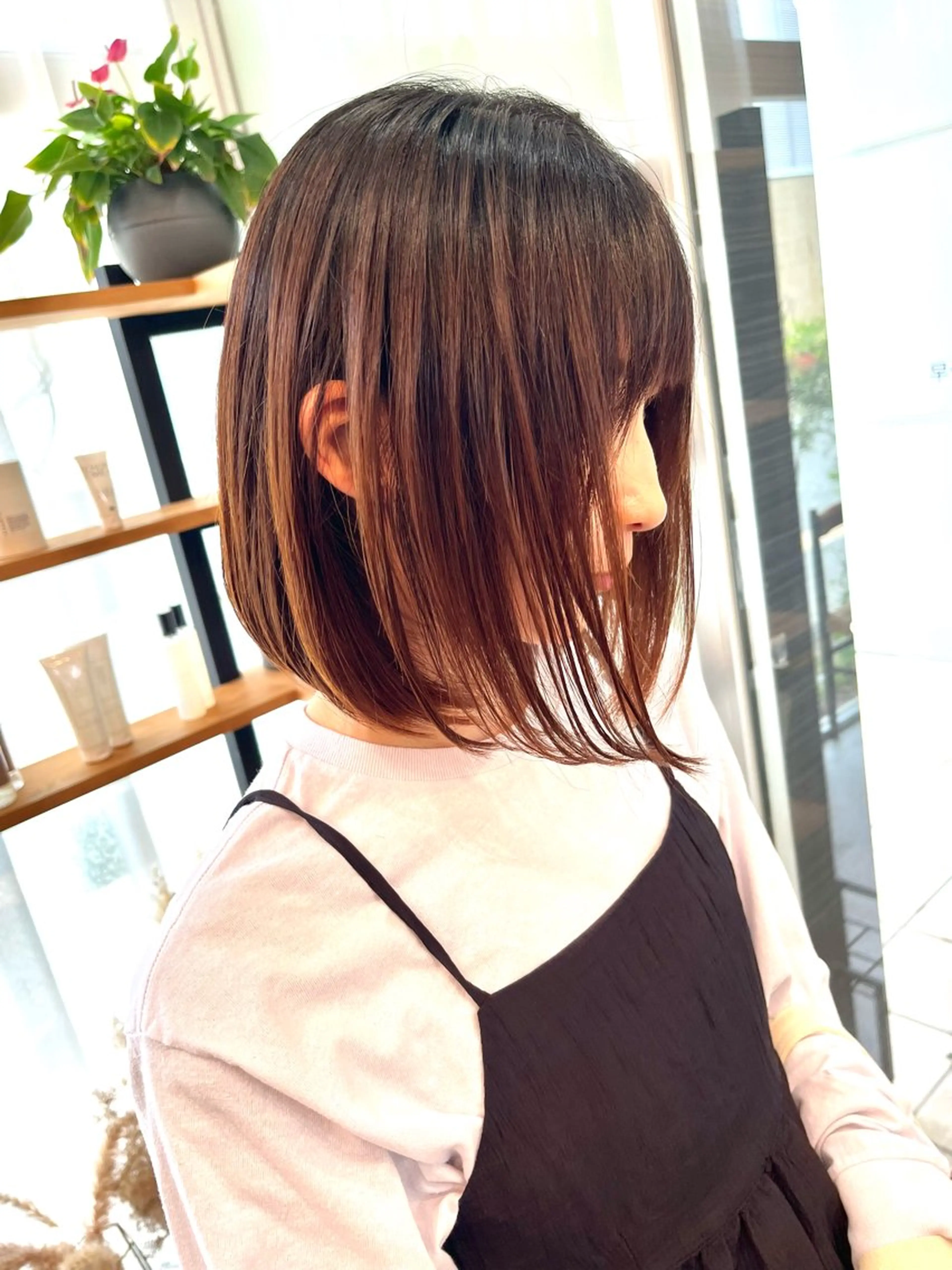 ミディアム カット ヘアカラー 岩井 駿のヘアスタイル