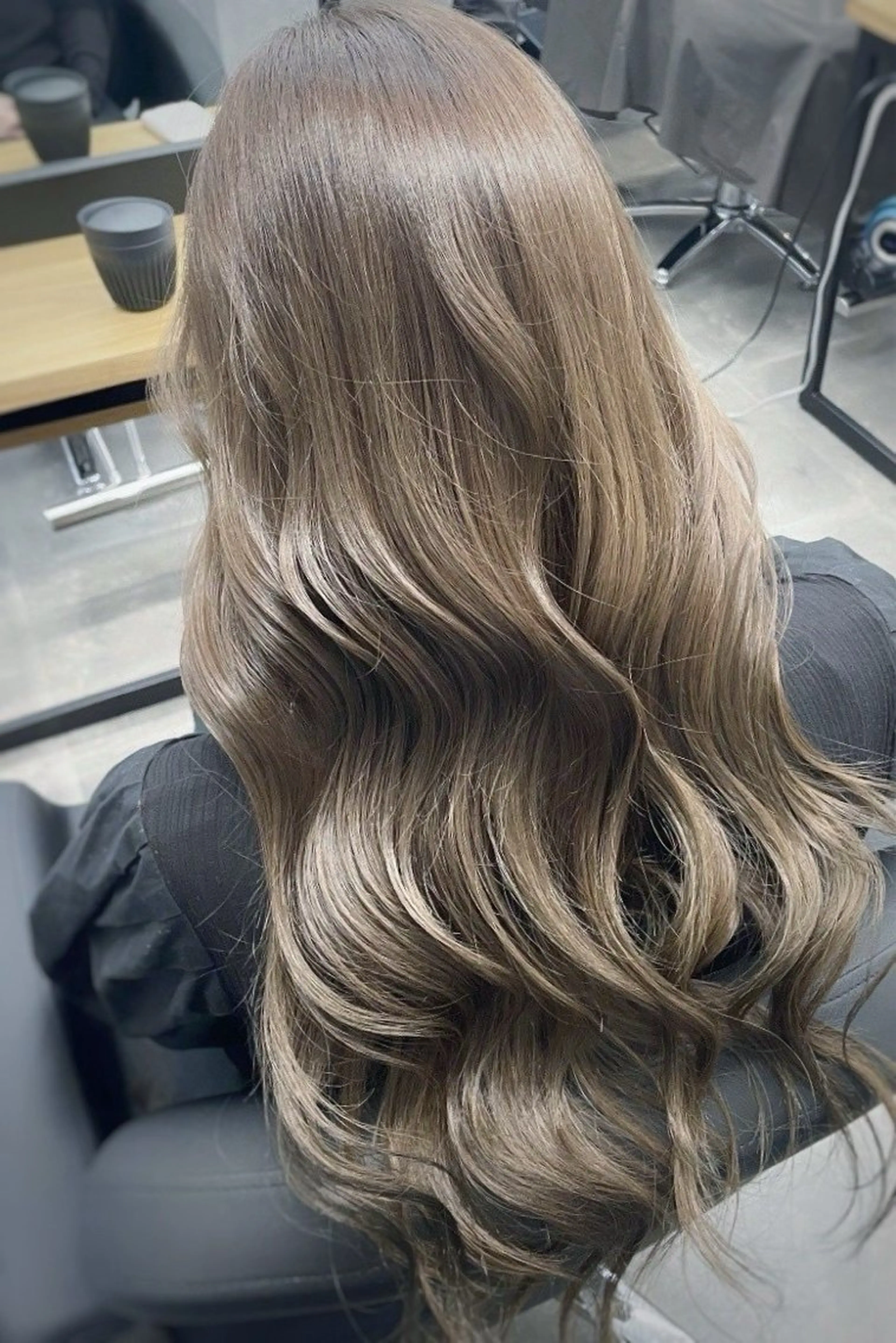 ロング カット トリートメント 花田 麟のヘアスタイル