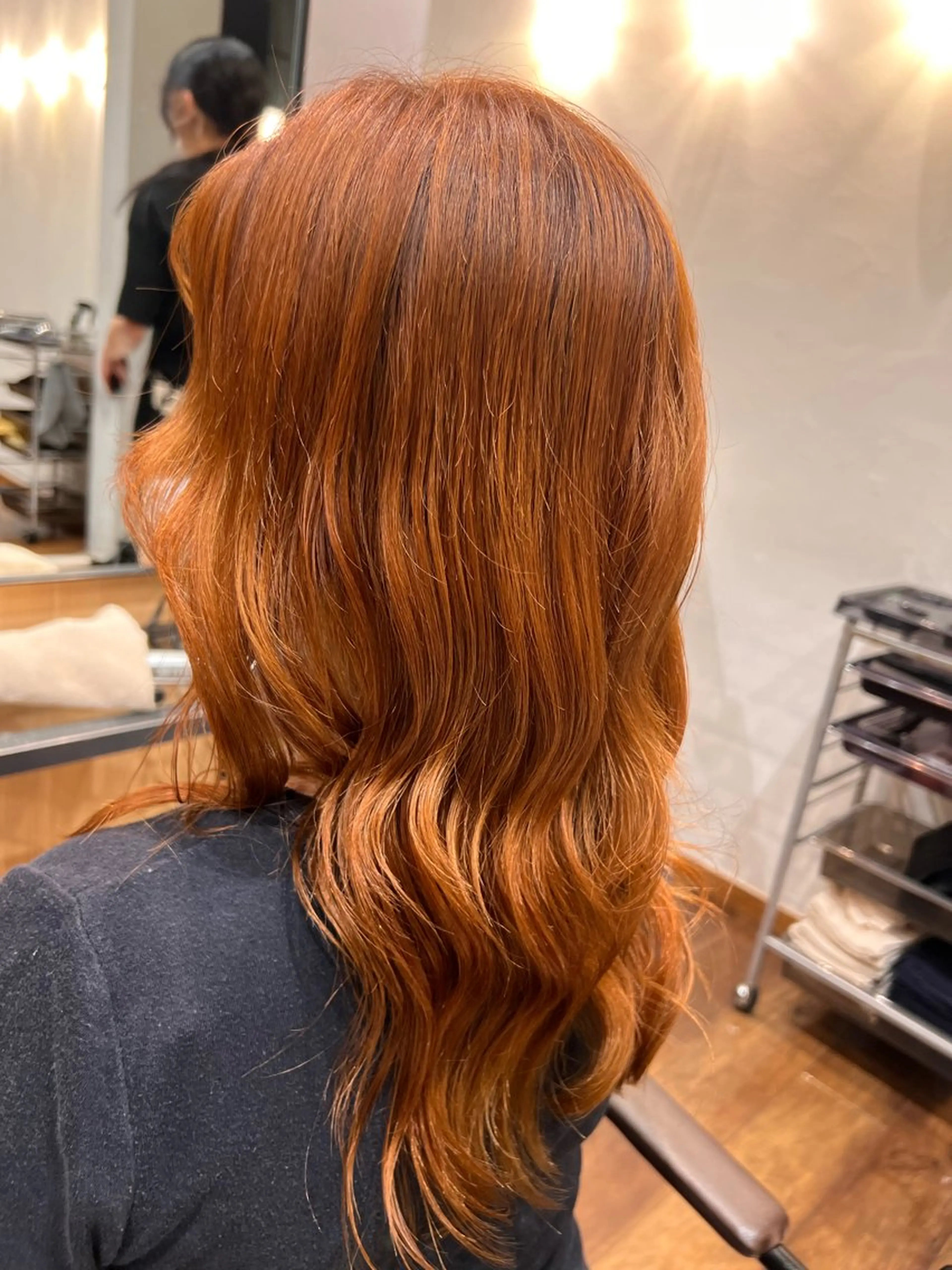 ロング カラー ブリーチ オレンジ 🌻井上 マリー🌻のヘアスタイル