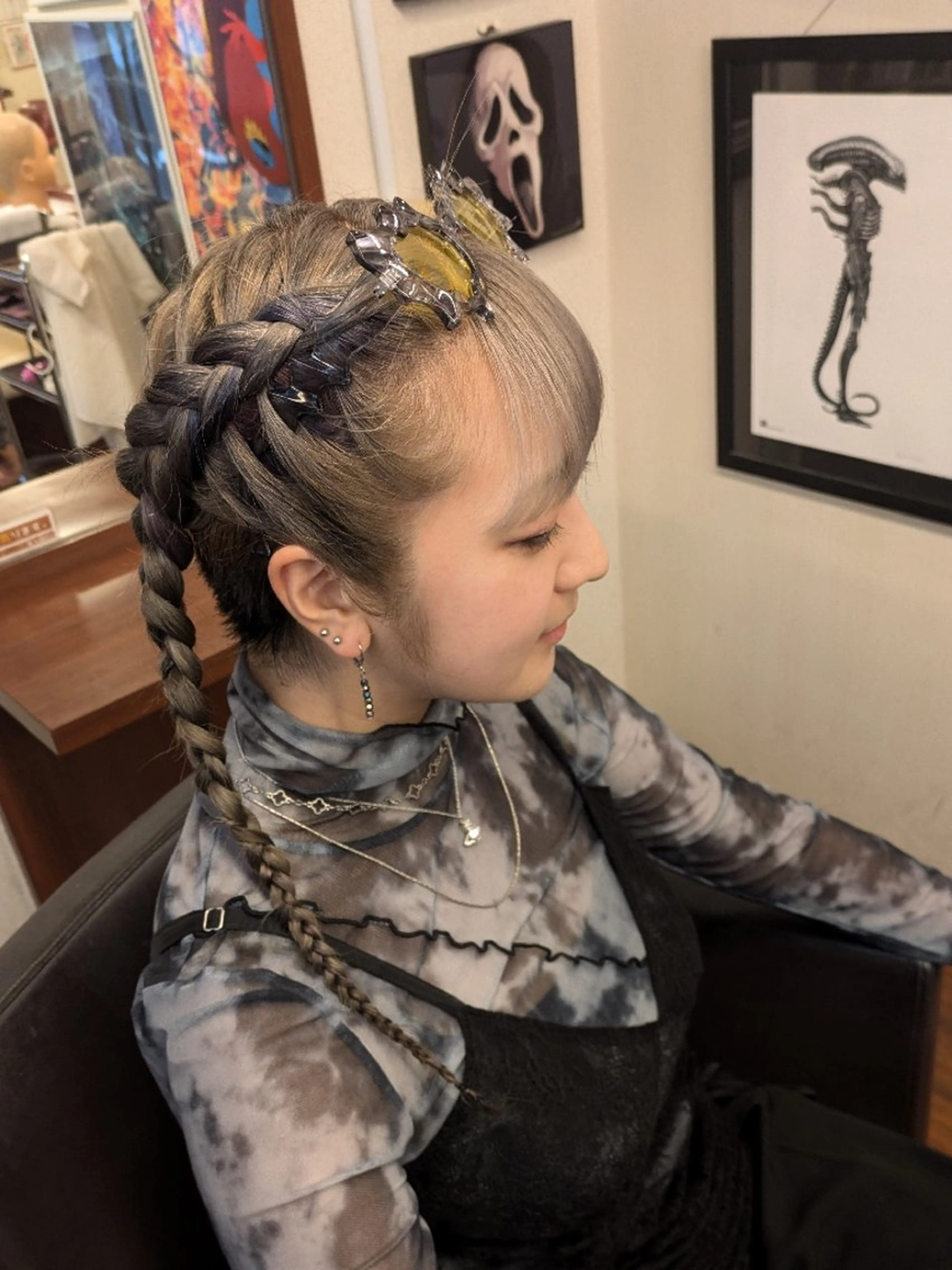 ロング カラー ヘアアレンジ カット ヘアカラー トリートメント fuwat所属・秋葉原でカラーする なら🐉ちぇーたんのヘアスタイル