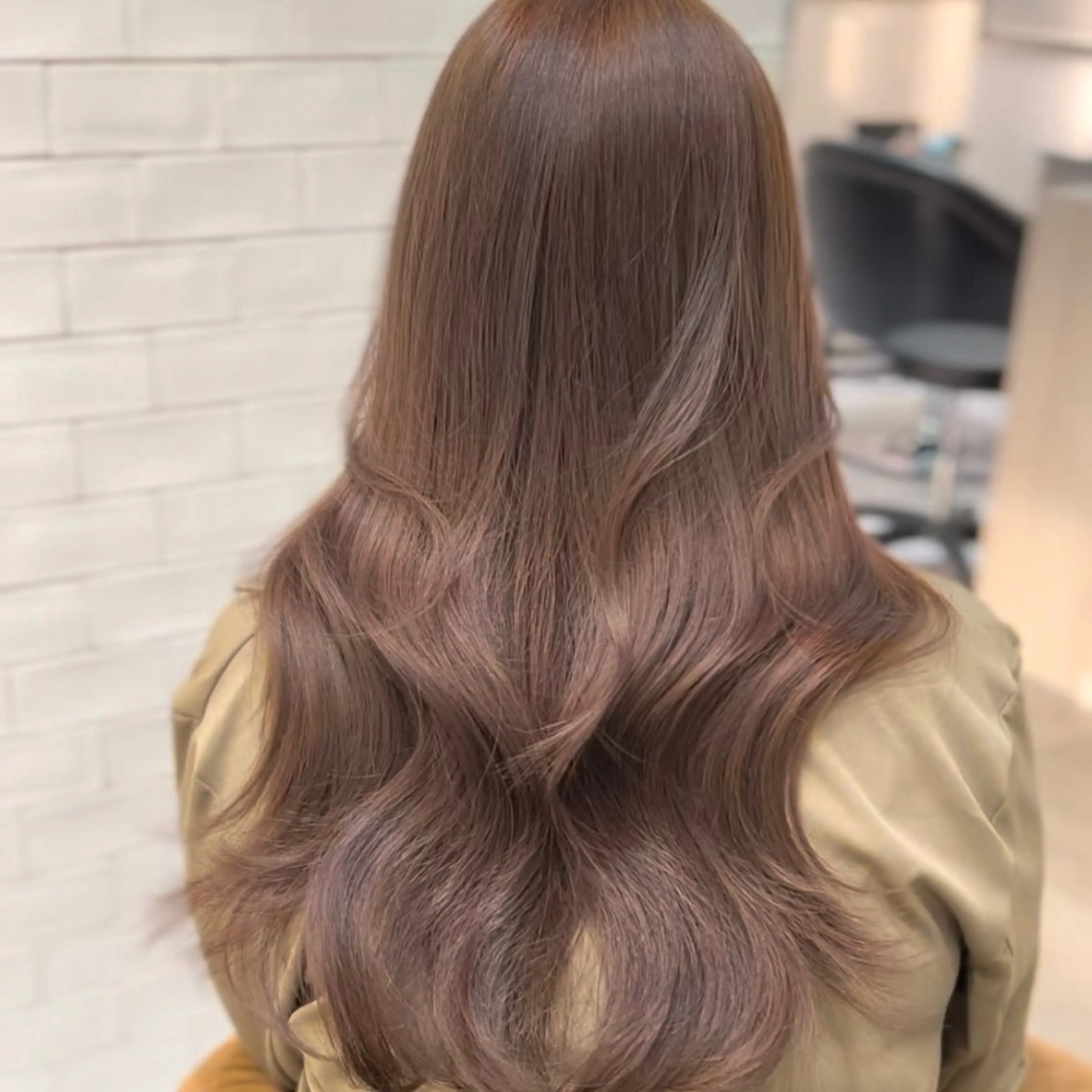 2回目のお客様はこちら💁‍♀️【人気No.2🥈】髪質改善トリートメント✨＋グロスカラー💓＋カットの写真