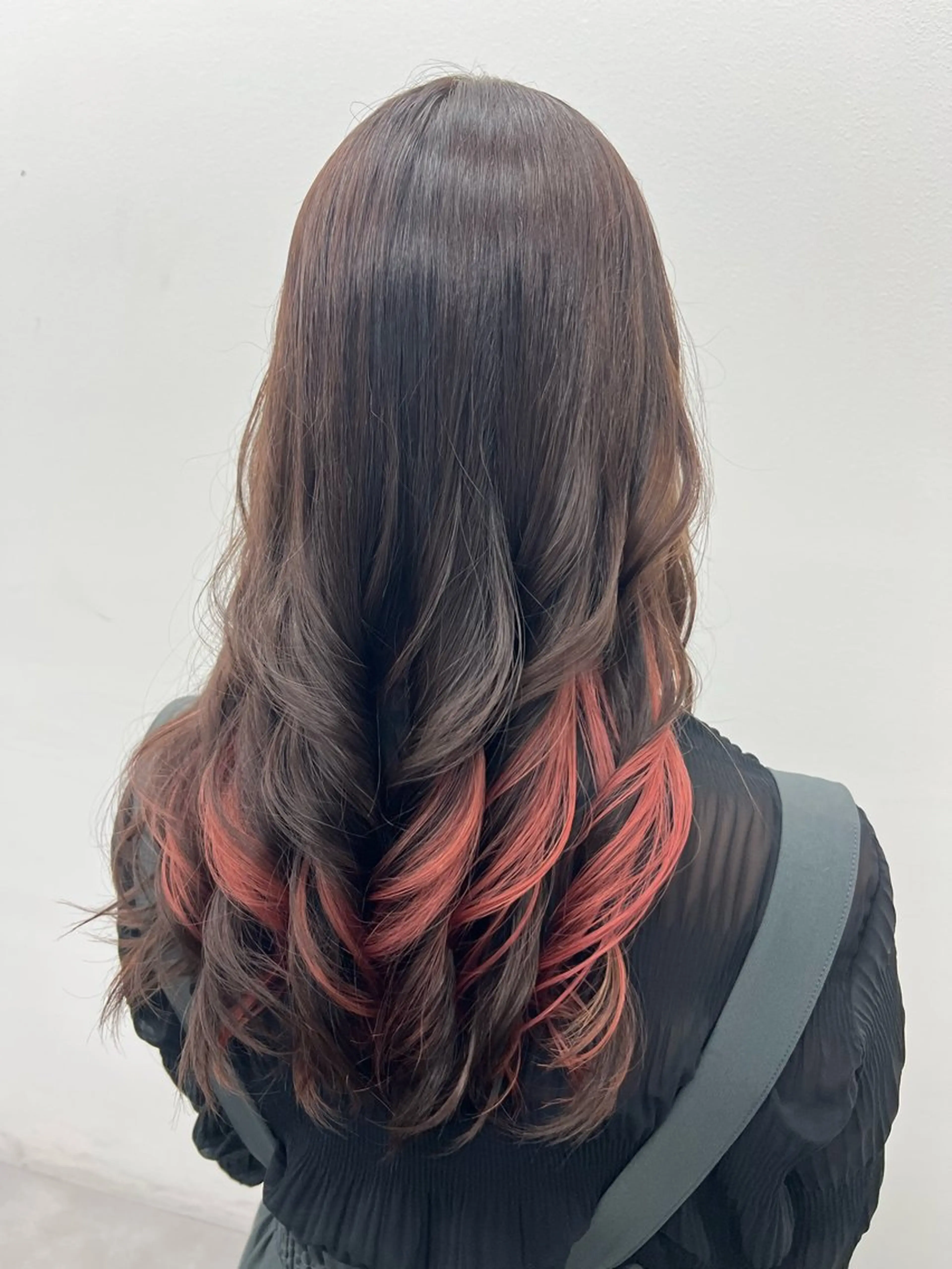 ミディアム カラー ハイトーン /愛子のヘアスタイル