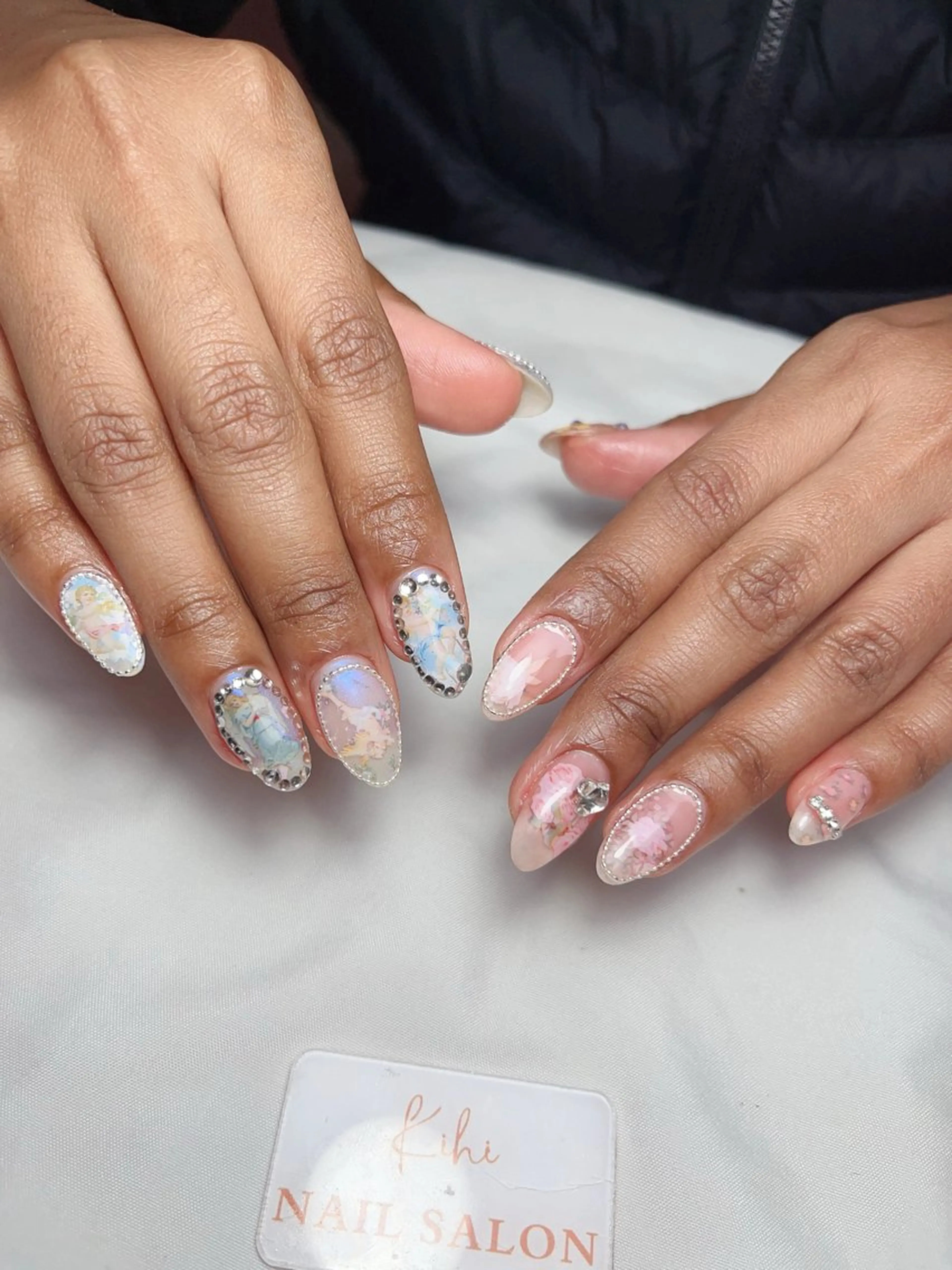 ネイル アートネイル フレンチネイル ジェルネイル グラデーション 韓国ネイル ハンドネイル 💕鈴木ユリ パラジェル/オフ無料のネイルデザイン