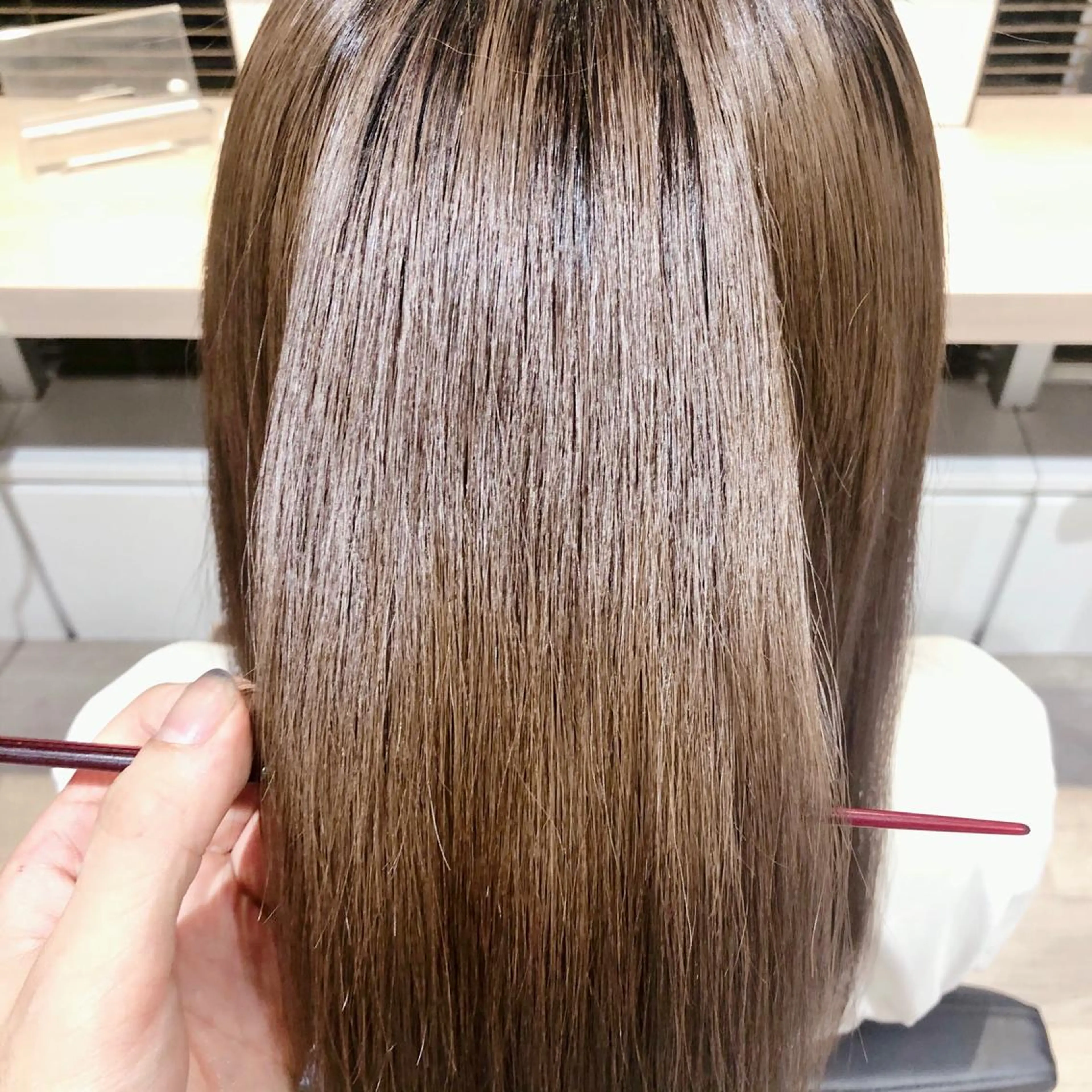 ロング 小顔カット トリートメント 酸熱トリートメント CYNTHIADUE 店長｜ IRISUのヘアスタイル