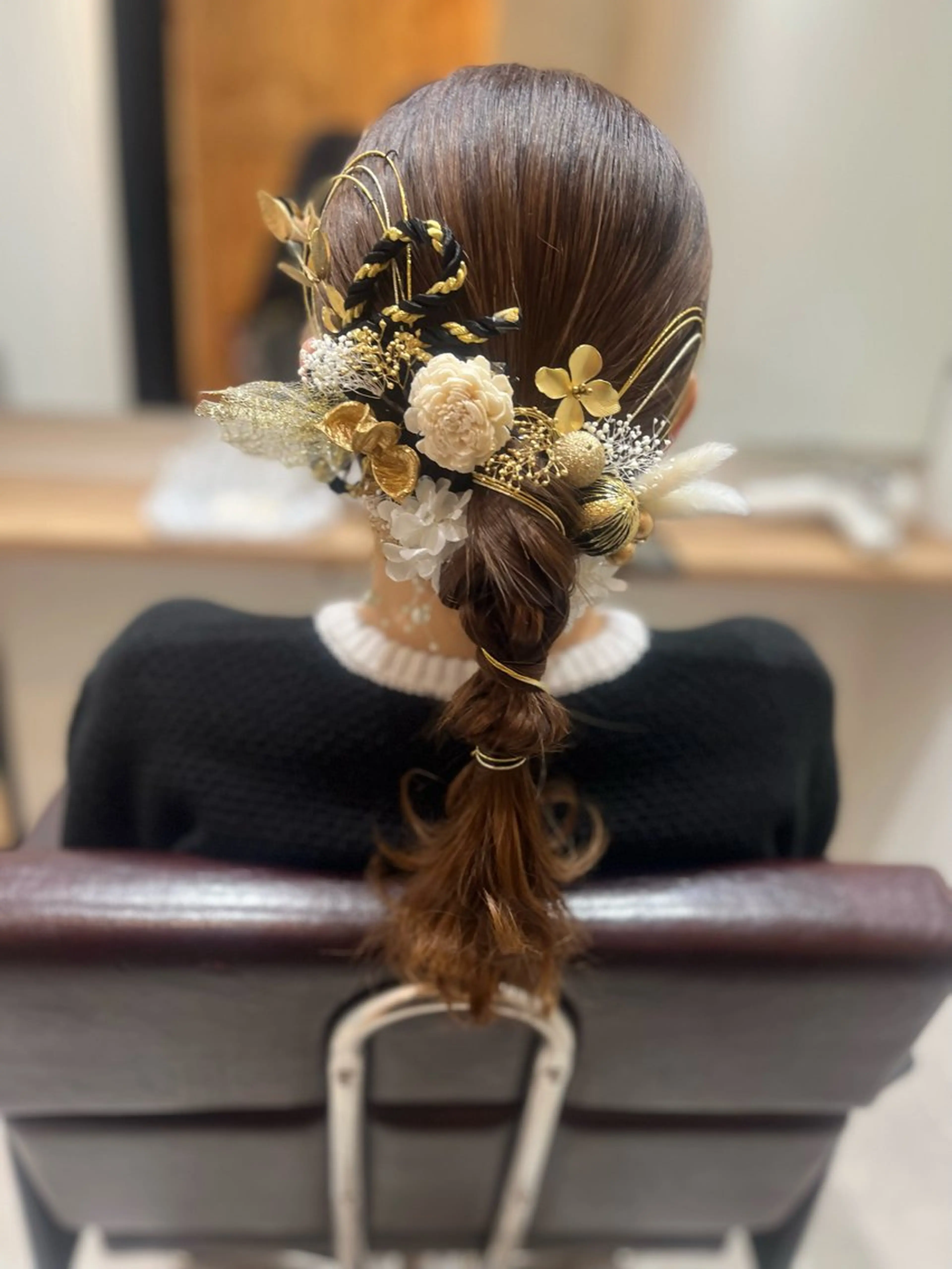 セミロング ヘアアレンジ 卒業式のヘアスタイル 🫧ぷる艶カラー🫧 Yuubi🦩のヘアスタイル