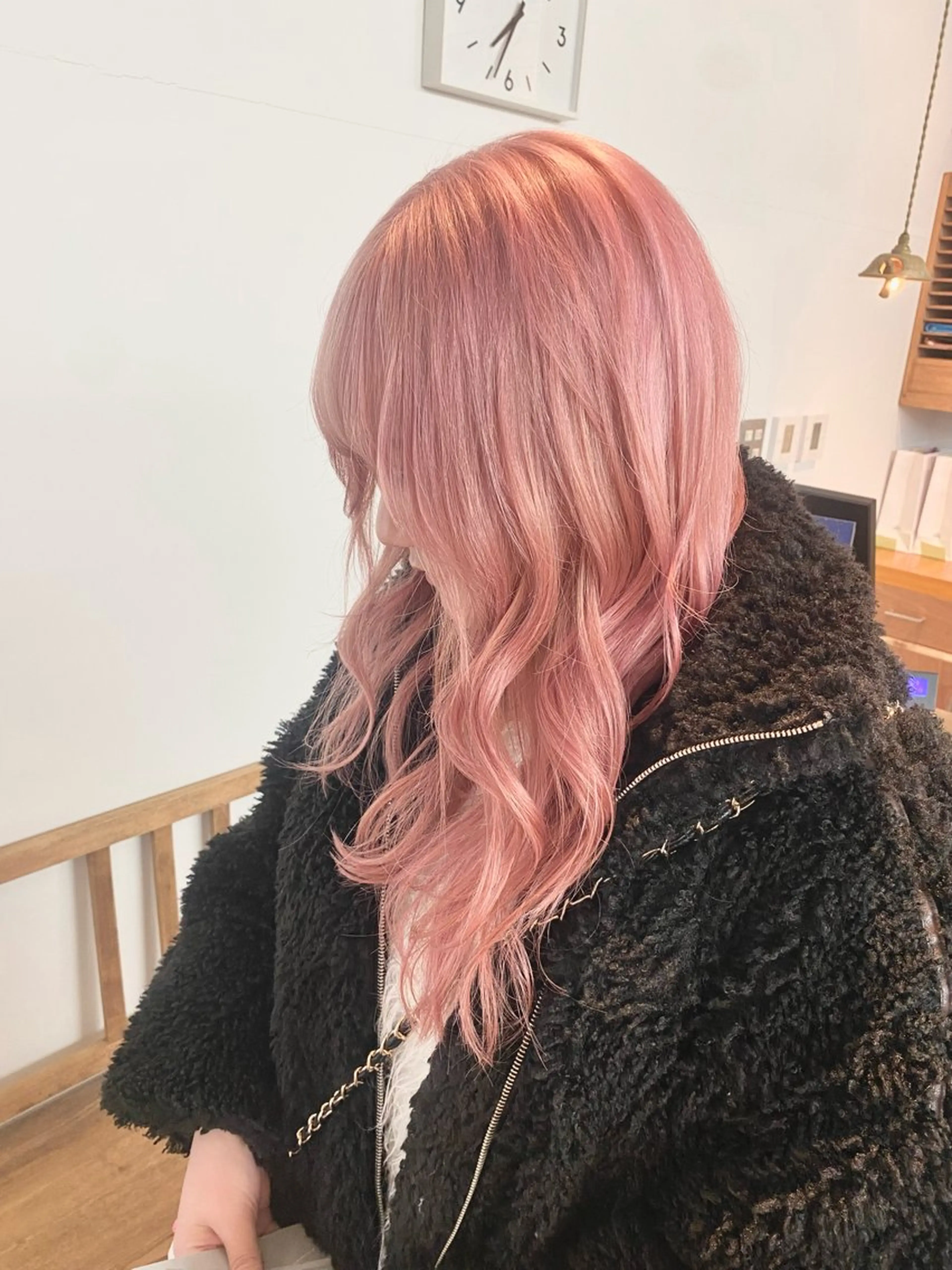 カラー yoki.【ﾖｷ】所属・Yoki.【ﾖｷ】 OMI／透明感カラーのヘアスタイル